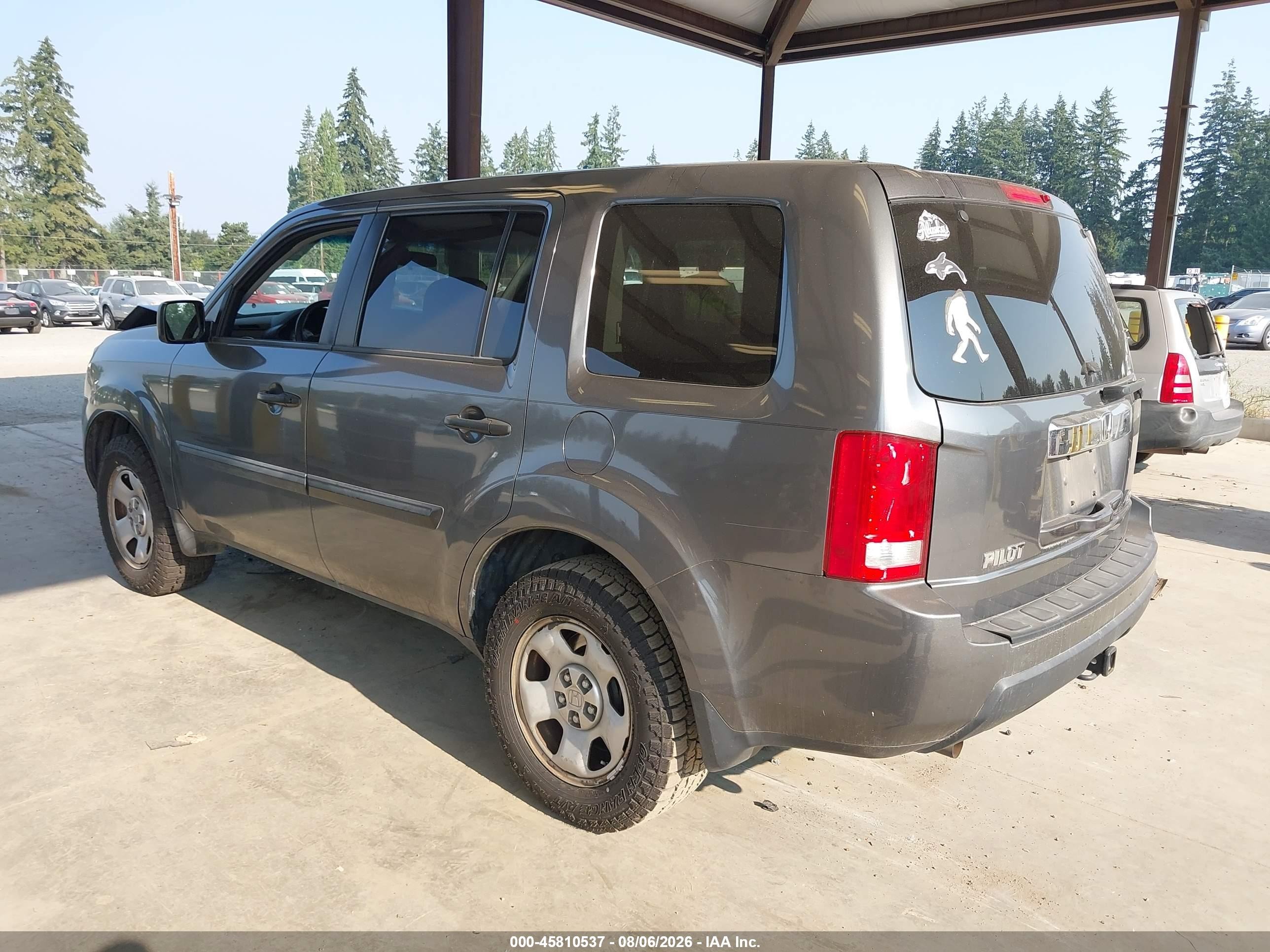 2011 Honda Pilot Lx Серый vin: 5FNYF4H2XBB028732