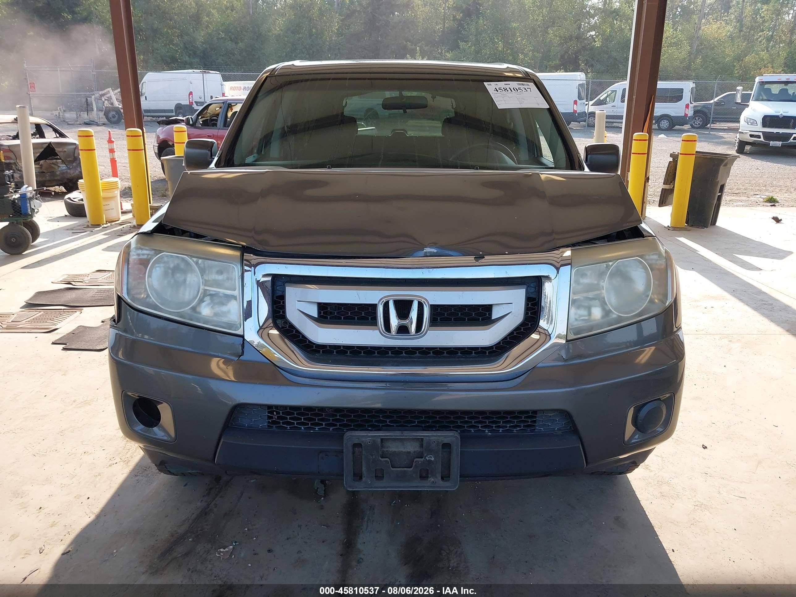 2011 Honda Pilot Lx Серый vin: 5FNYF4H2XBB028732