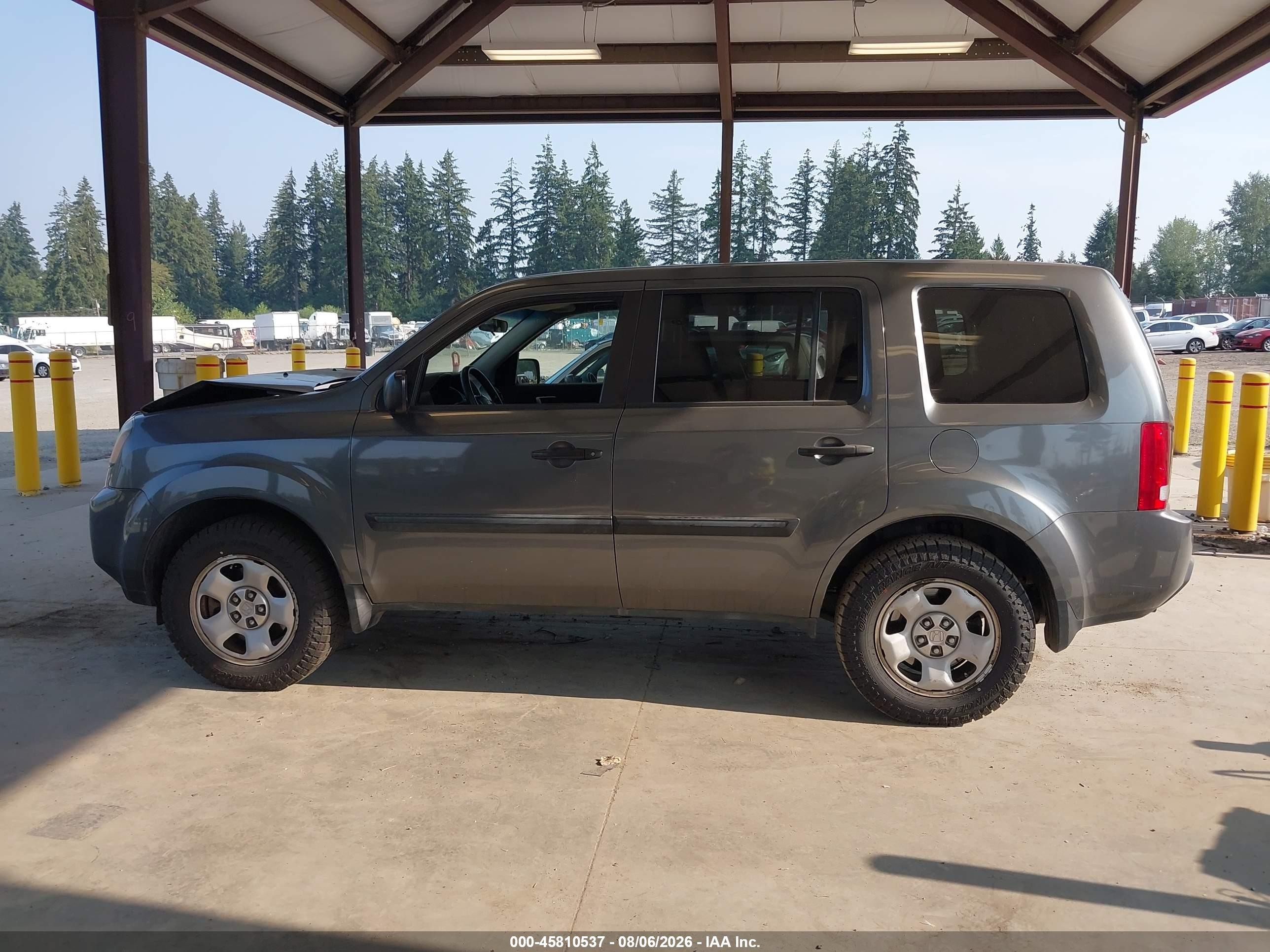 2011 Honda Pilot Lx Серый vin: 5FNYF4H2XBB028732