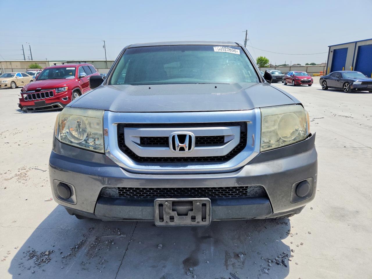 2011 Honda Pilot Lx Gray vin: 5FNYF4H2XBB078501