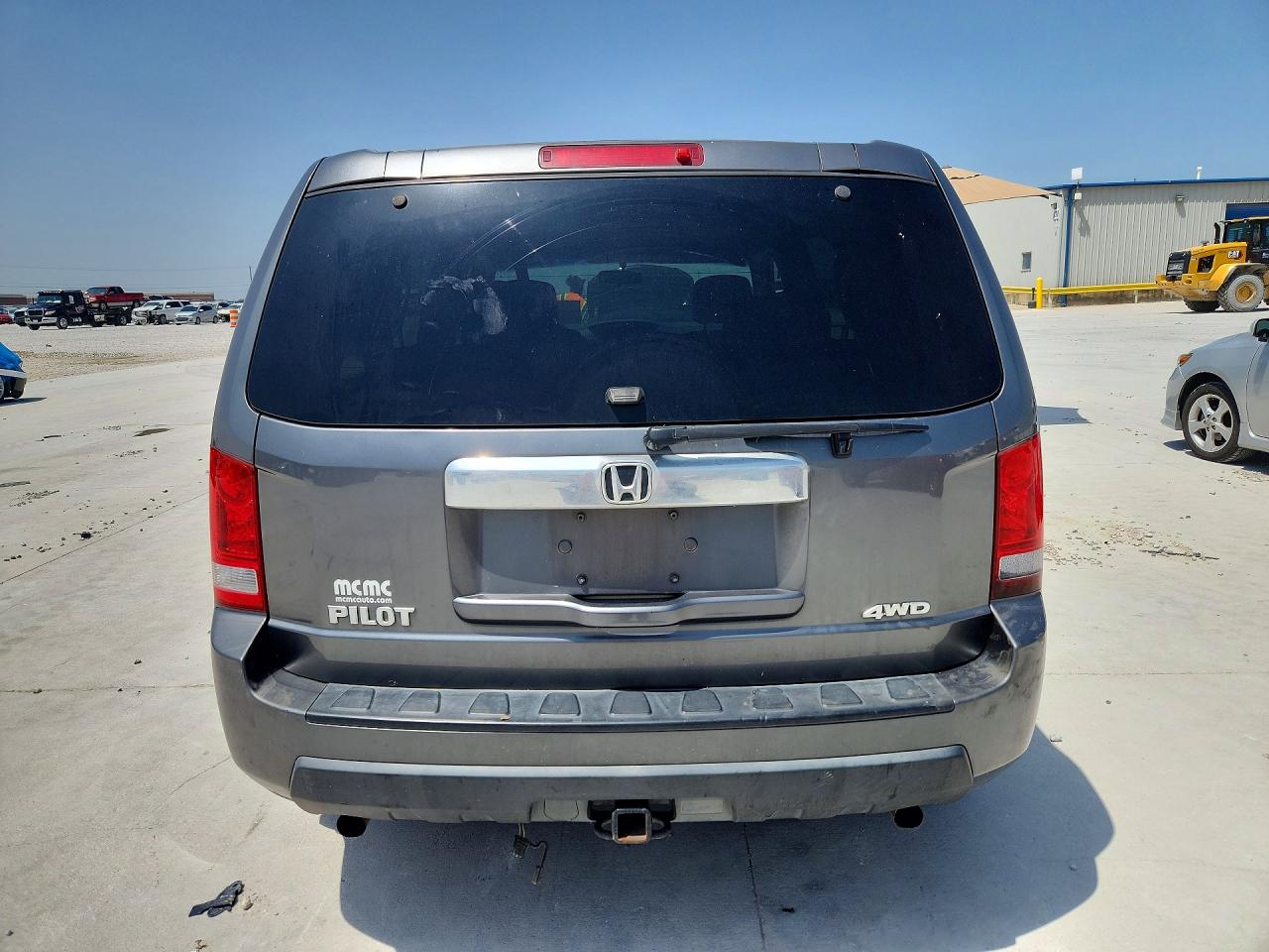 2011 Honda Pilot Lx Gray vin: 5FNYF4H2XBB078501