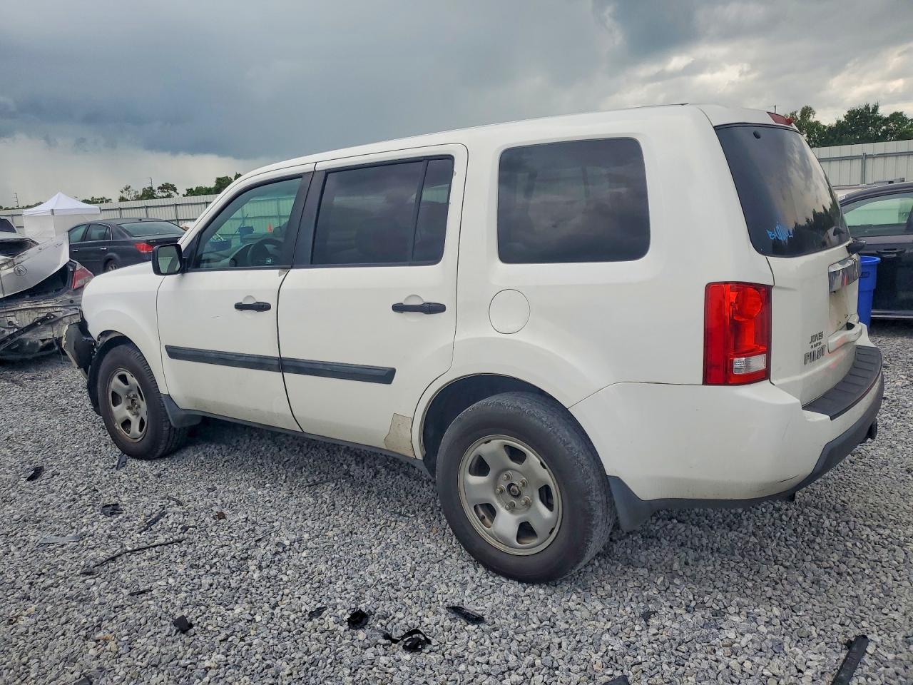 2011 Honda Pilot Lx Белый vin: 5FNYF4H2XBB094195
