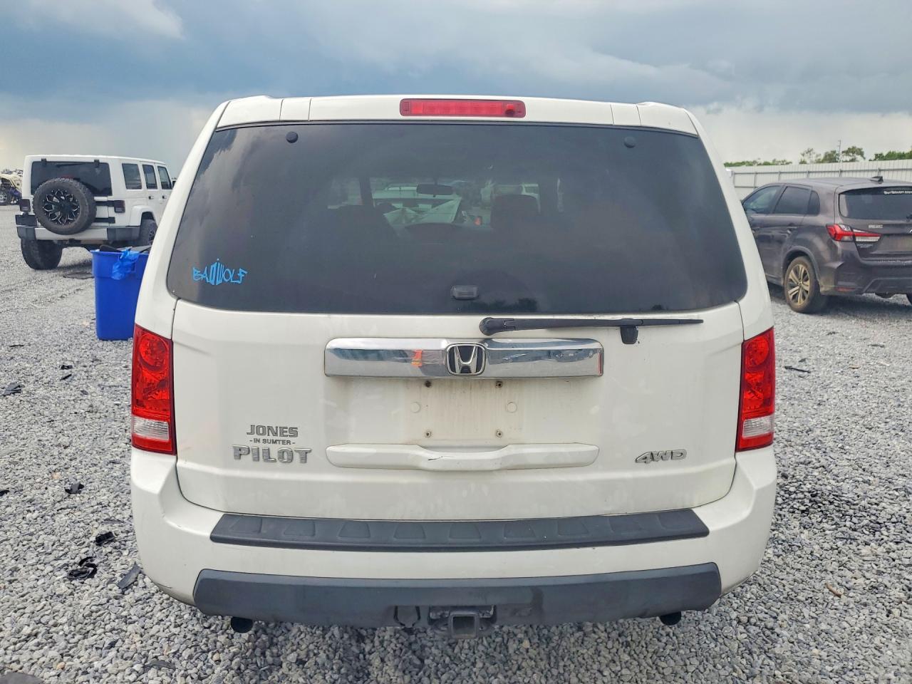 2011 Honda Pilot Lx Белый vin: 5FNYF4H2XBB094195