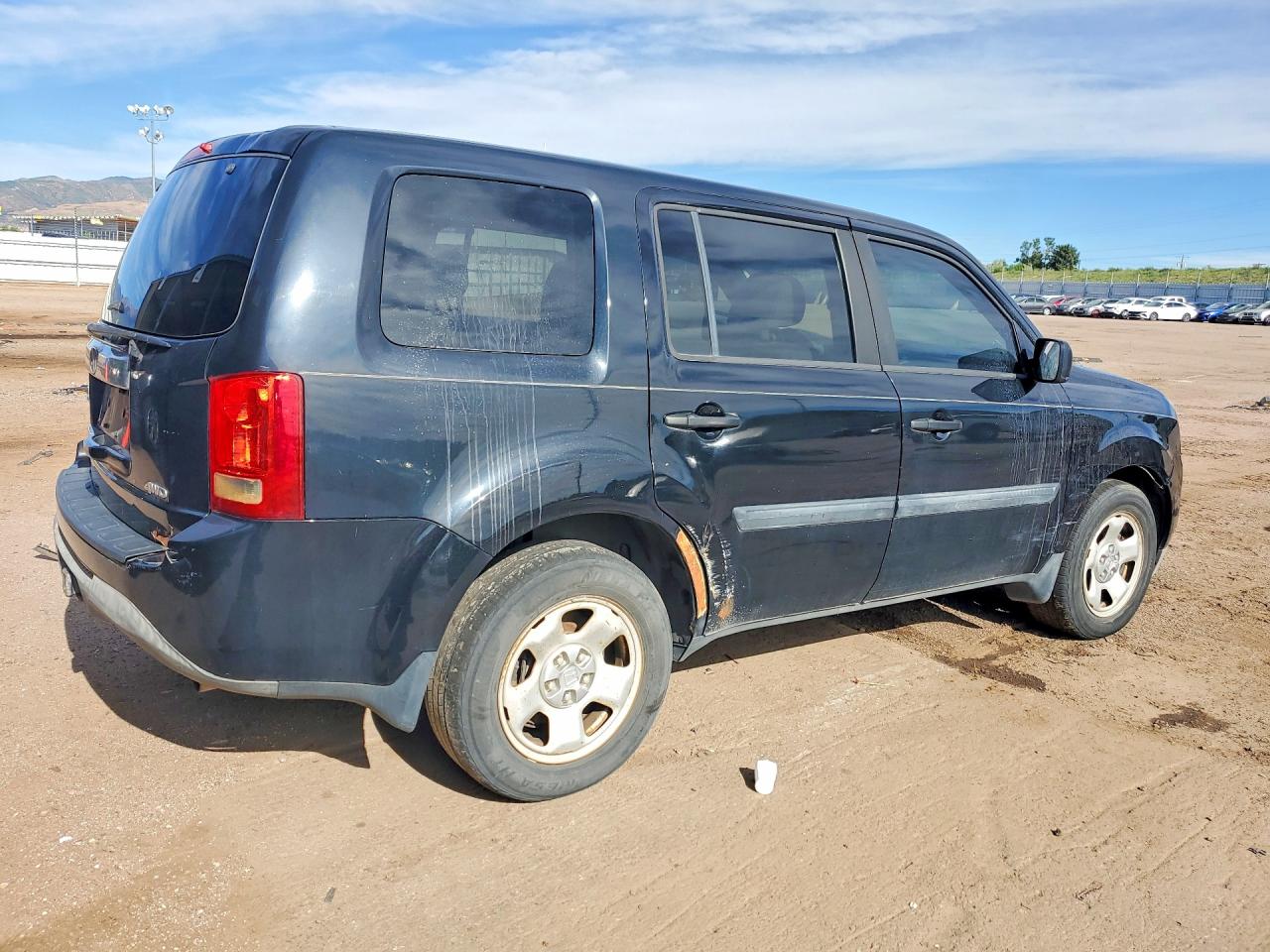 2012 Honda Pilot Lx Black vin: 5FNYF4H2XCB010832