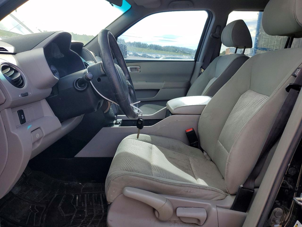 2012 Honda Pilot Lx Black vin: 5FNYF4H2XCB010832