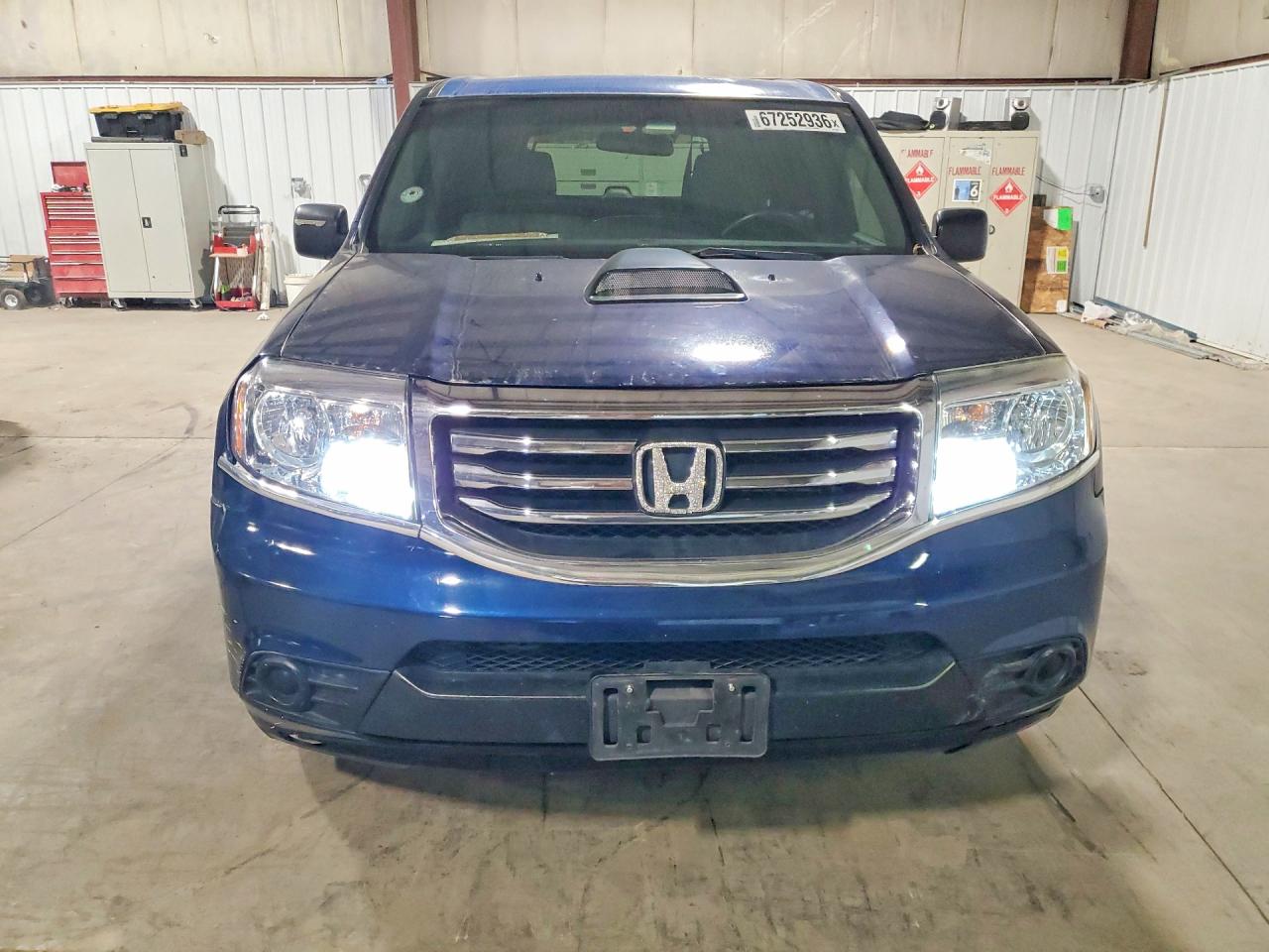 2013 Honda Pilot Lx Blue vin: 5FNYF4H2XDB008001