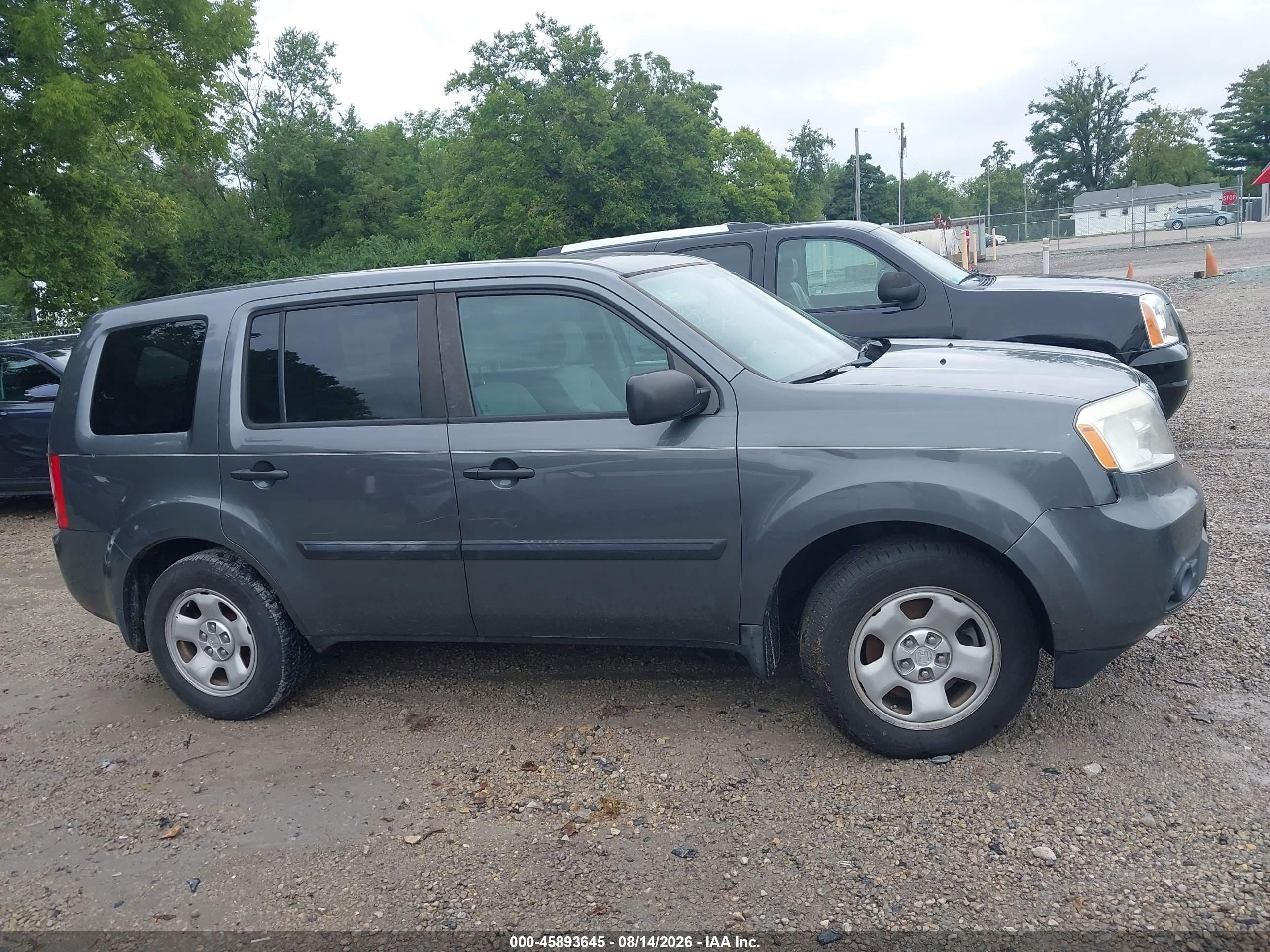 2013 Honda Pilot Lx Black vin: 5FNYF4H2XDB057831