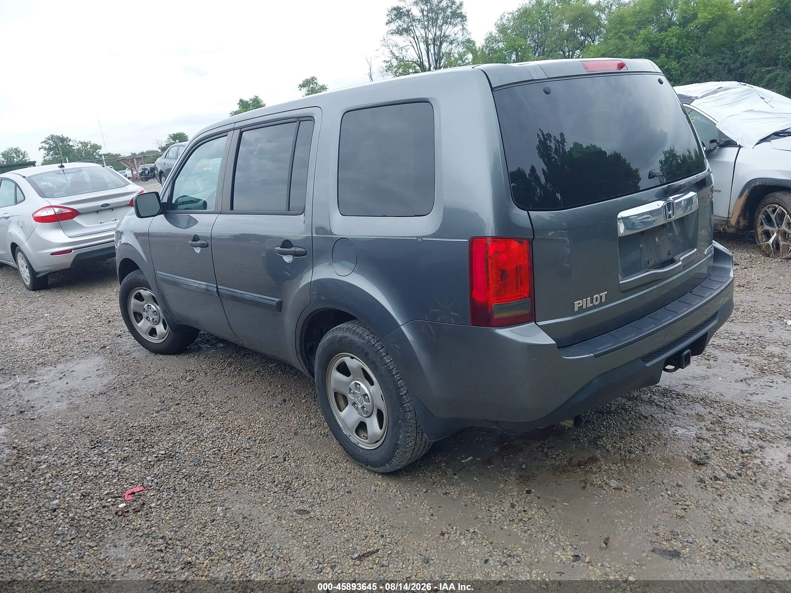 2013 Honda Pilot Lx Black vin: 5FNYF4H2XDB057831