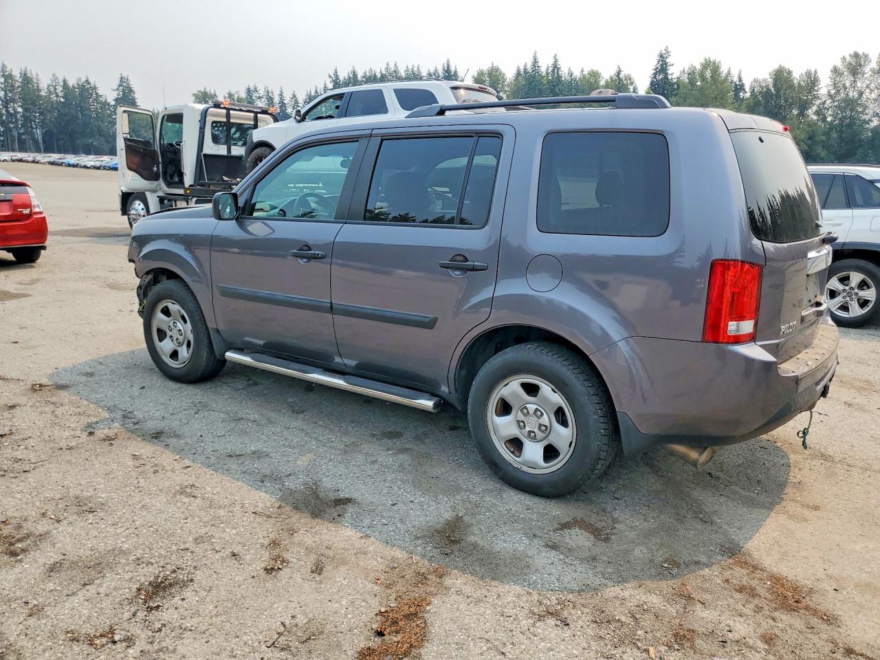 2014 Honda Pilot Lx Серый vin: 5FNYF4H2XEB011384