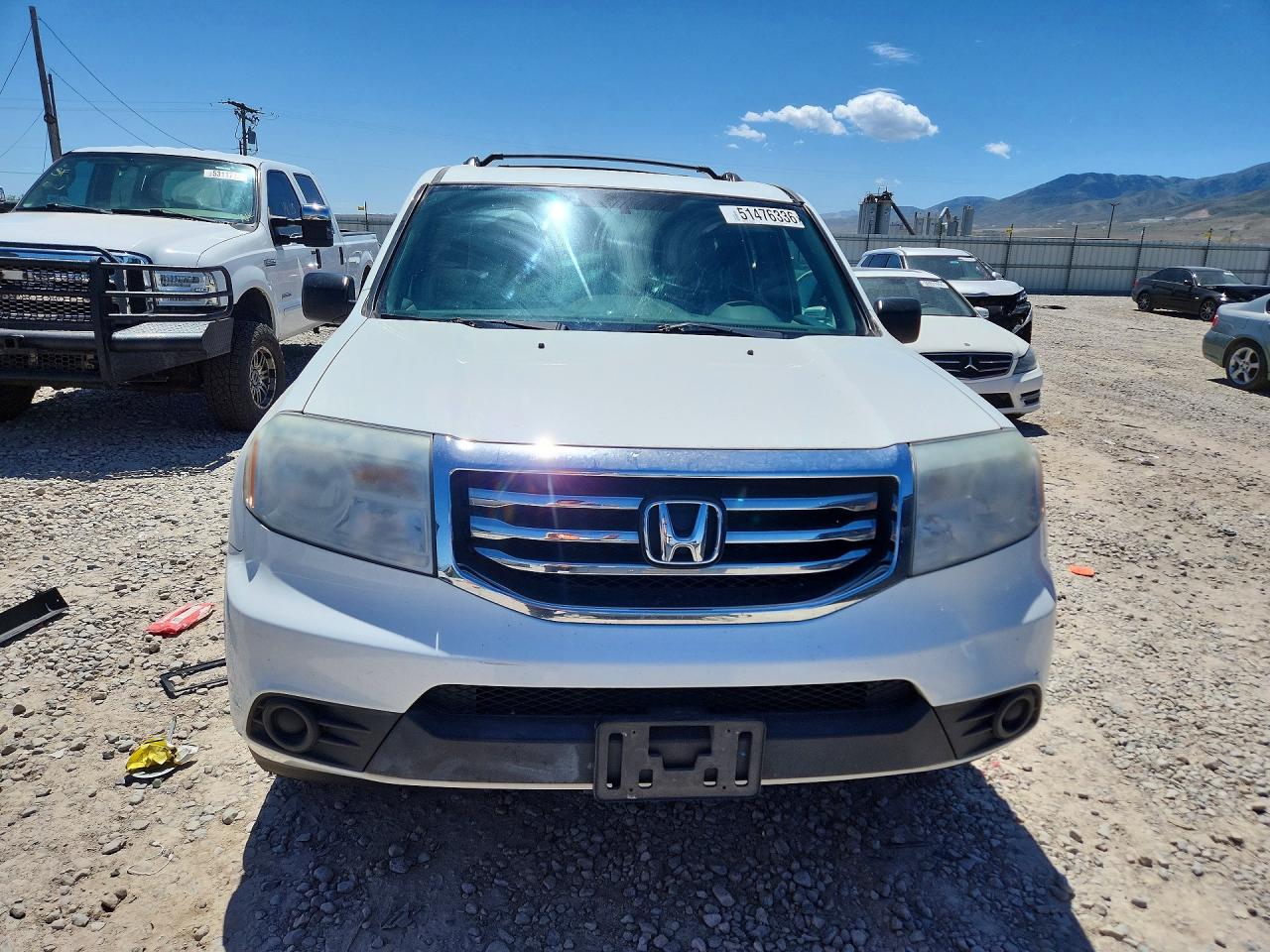 2015 Honda Pilot Lx White vin: 5FNYF4H2XFB062174