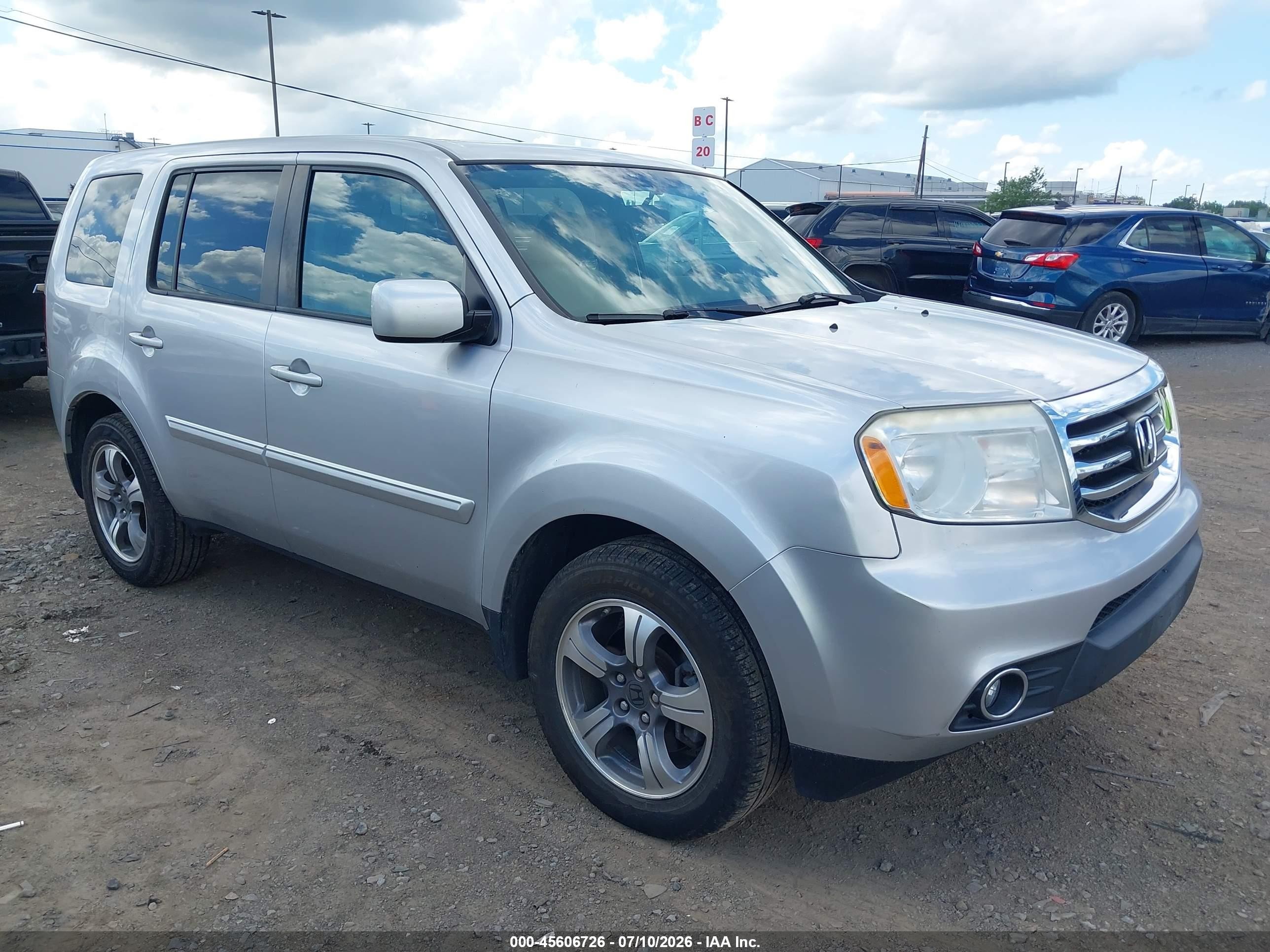 2015 Honda Pilot Se Silver vin: 5FNYF4H30FB034280