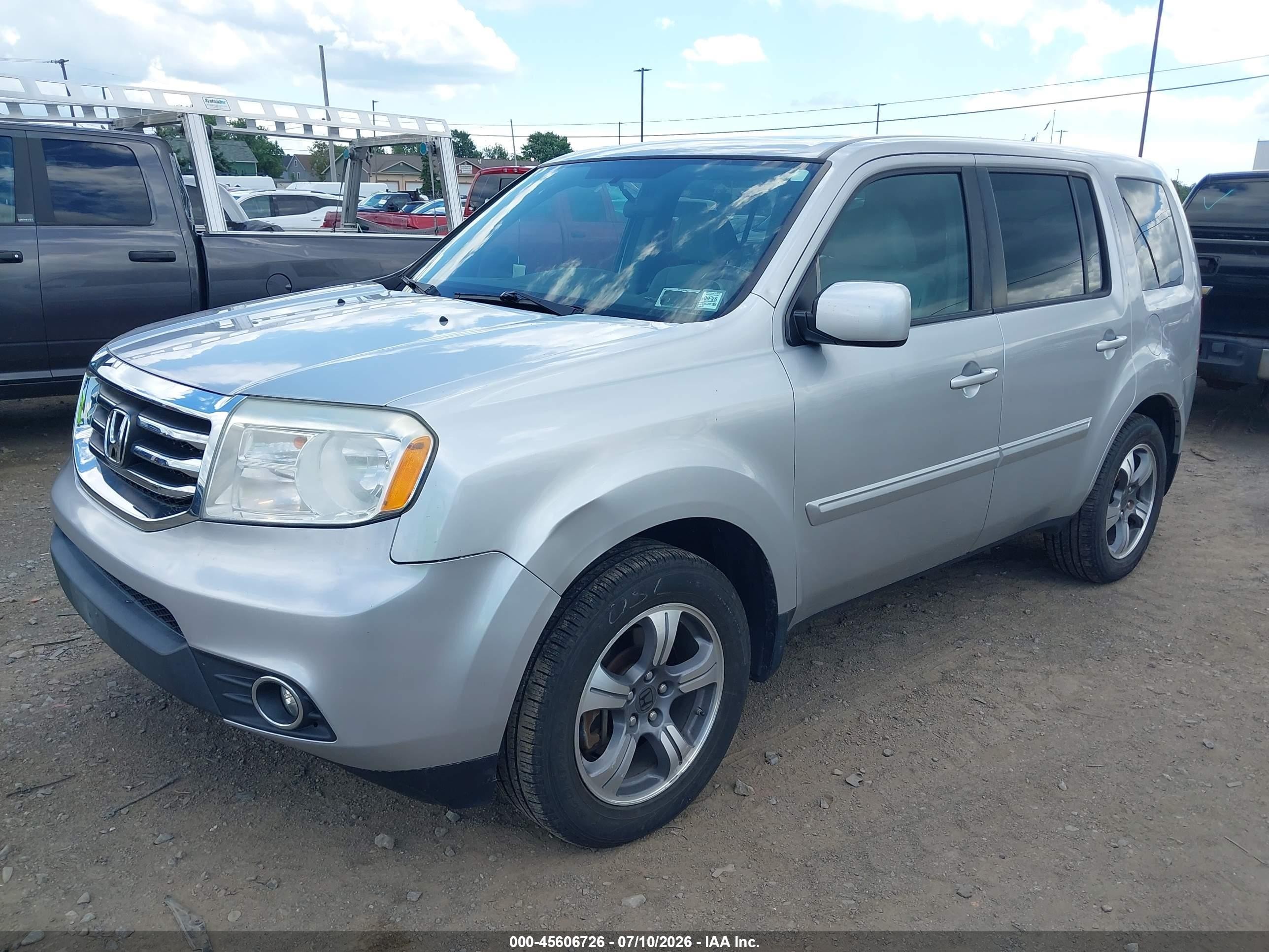 2015 Honda Pilot Se Silver vin: 5FNYF4H30FB034280