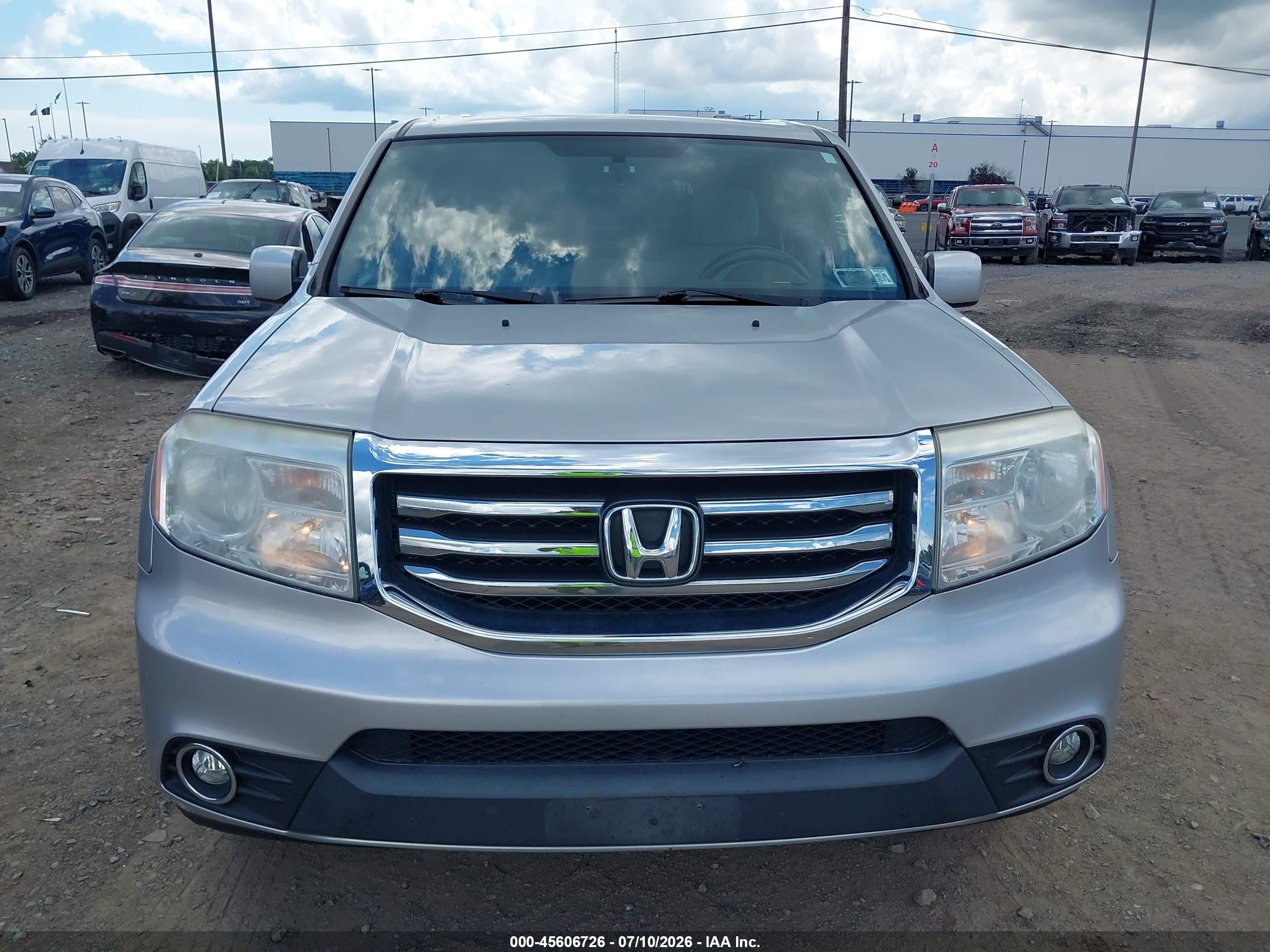 2015 Honda Pilot Se Silver vin: 5FNYF4H30FB034280