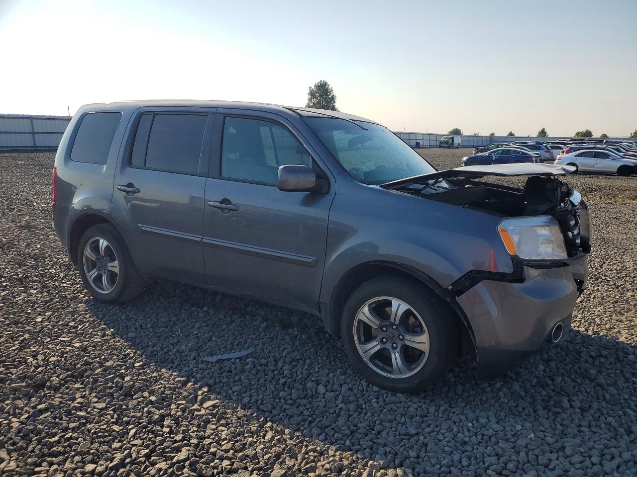 2015 Honda Pilot Se Gray vin: 5FNYF4H30FB047174
