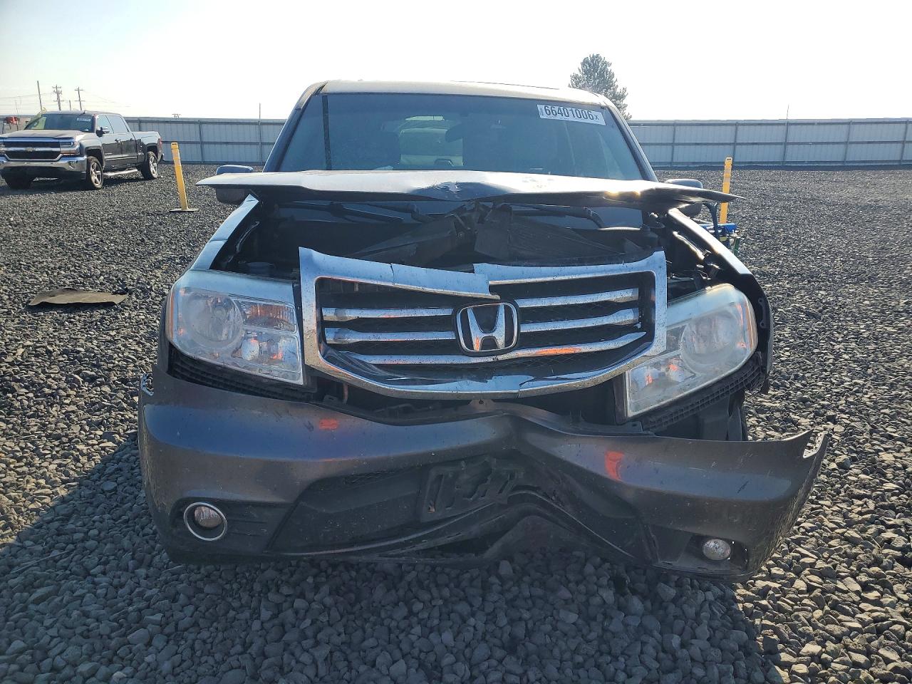 2015 Honda Pilot Se Gray vin: 5FNYF4H30FB047174