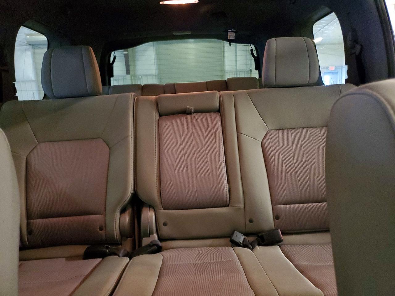 2015 Honda Pilot Se Black vin: 5FNYF4H32FB012913
