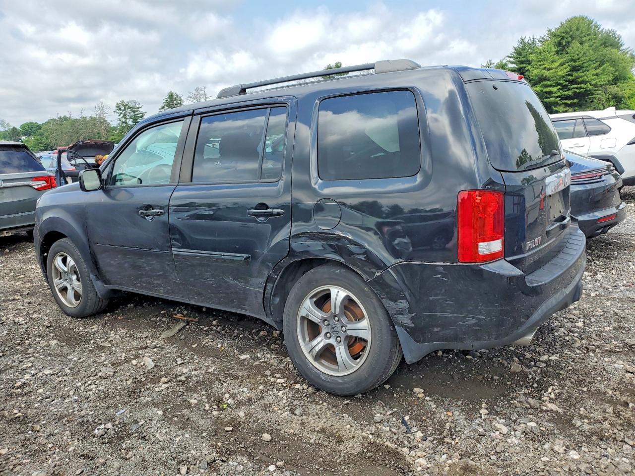 2015 Honda Pilot Se Black vin: 5FNYF4H32FB025192