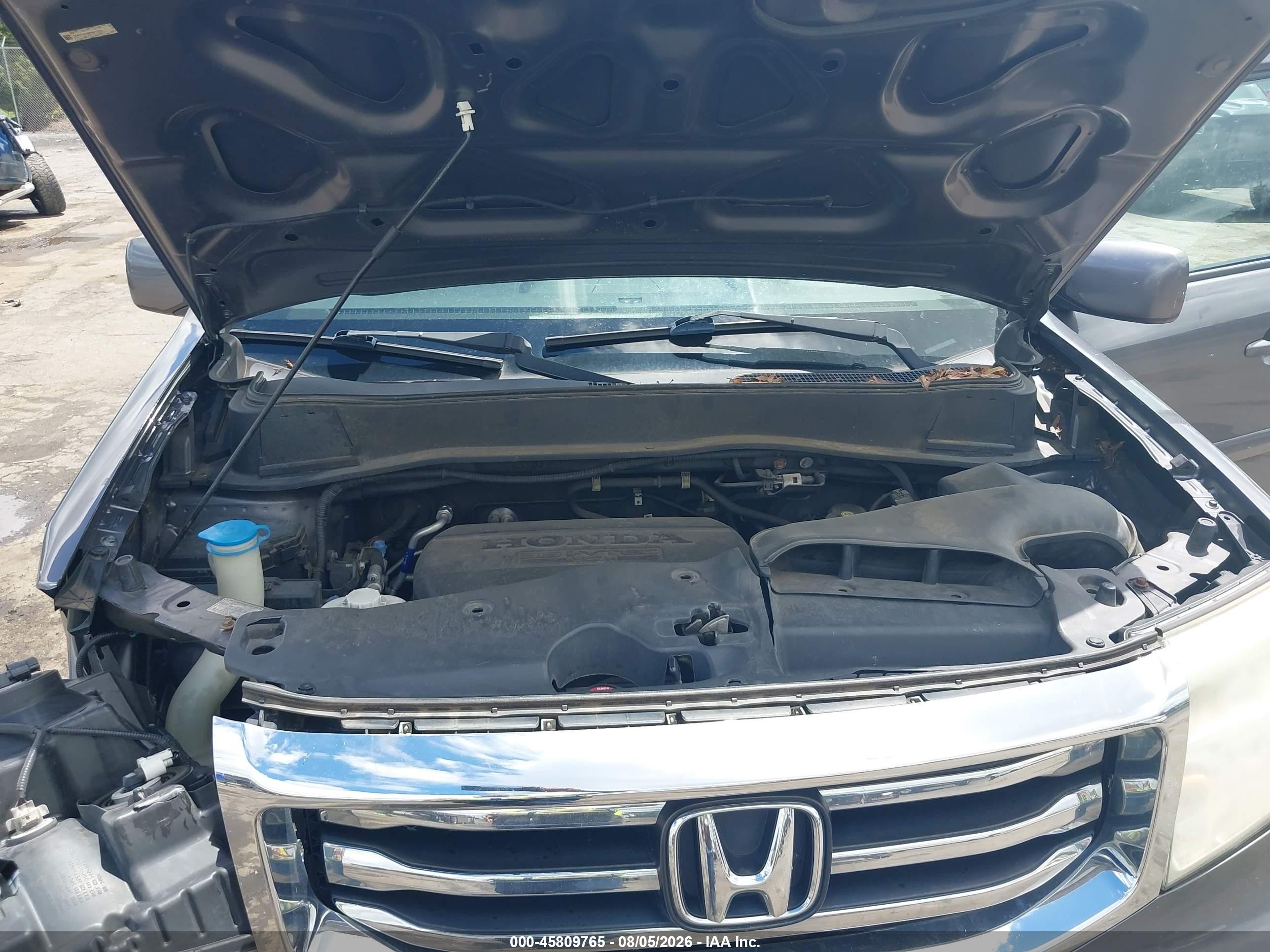 2015 Honda Pilot Se Серый vin: 5FNYF4H33FB017957