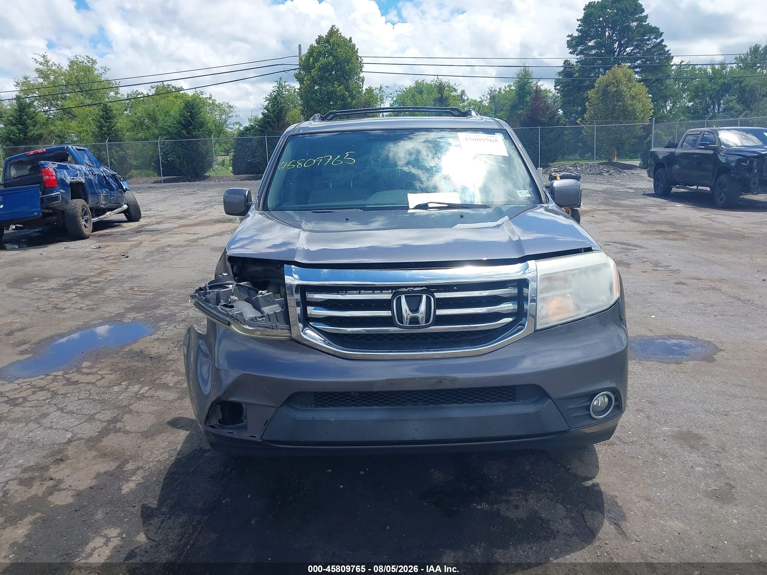 2015 Honda Pilot Se Серый vin: 5FNYF4H33FB017957