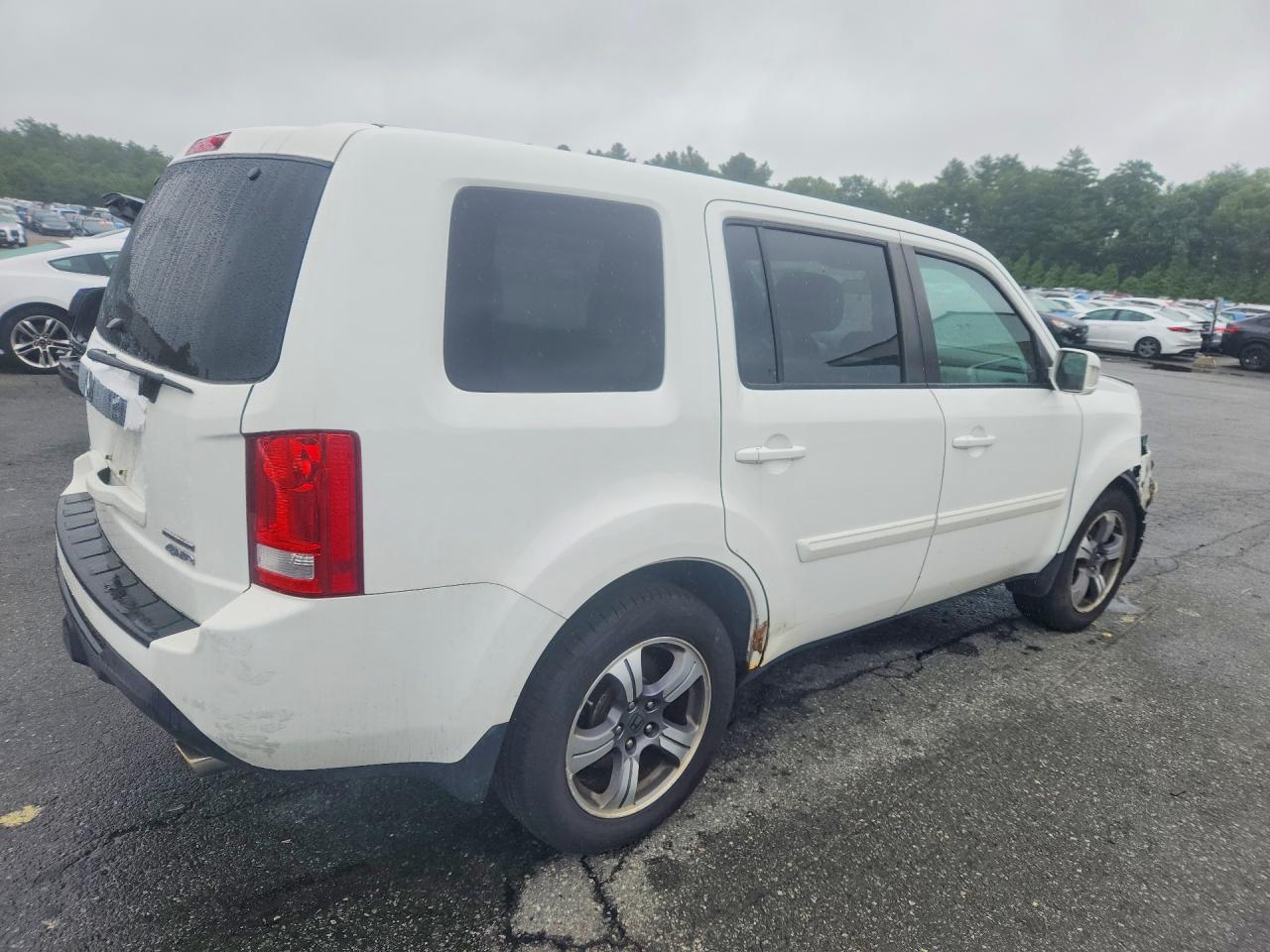 2015 Honda Pilot Se White vin: 5FNYF4H38FB070928