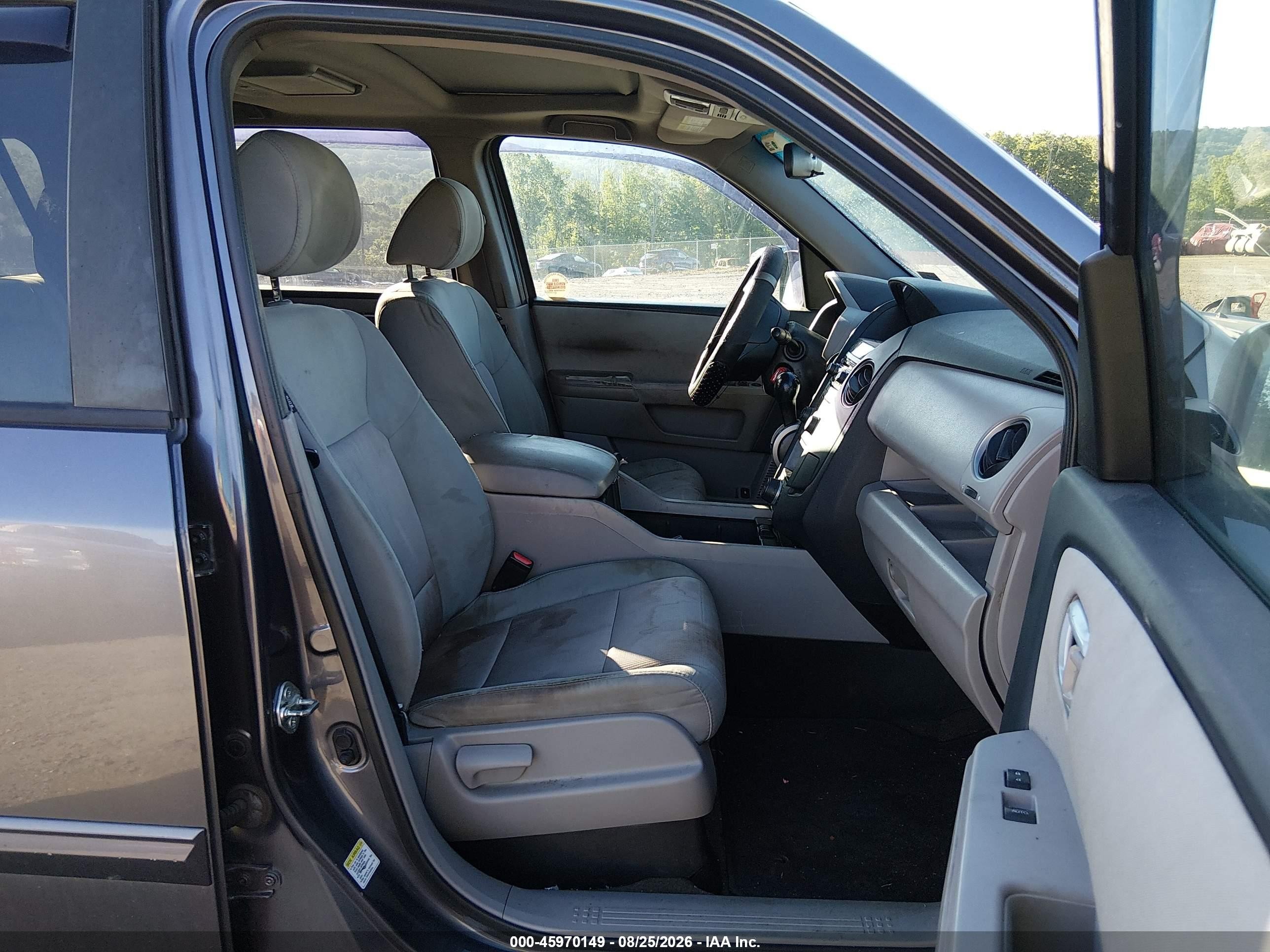 2015 Honda Pilot Se Gray vin: 5FNYF4H38FB073960