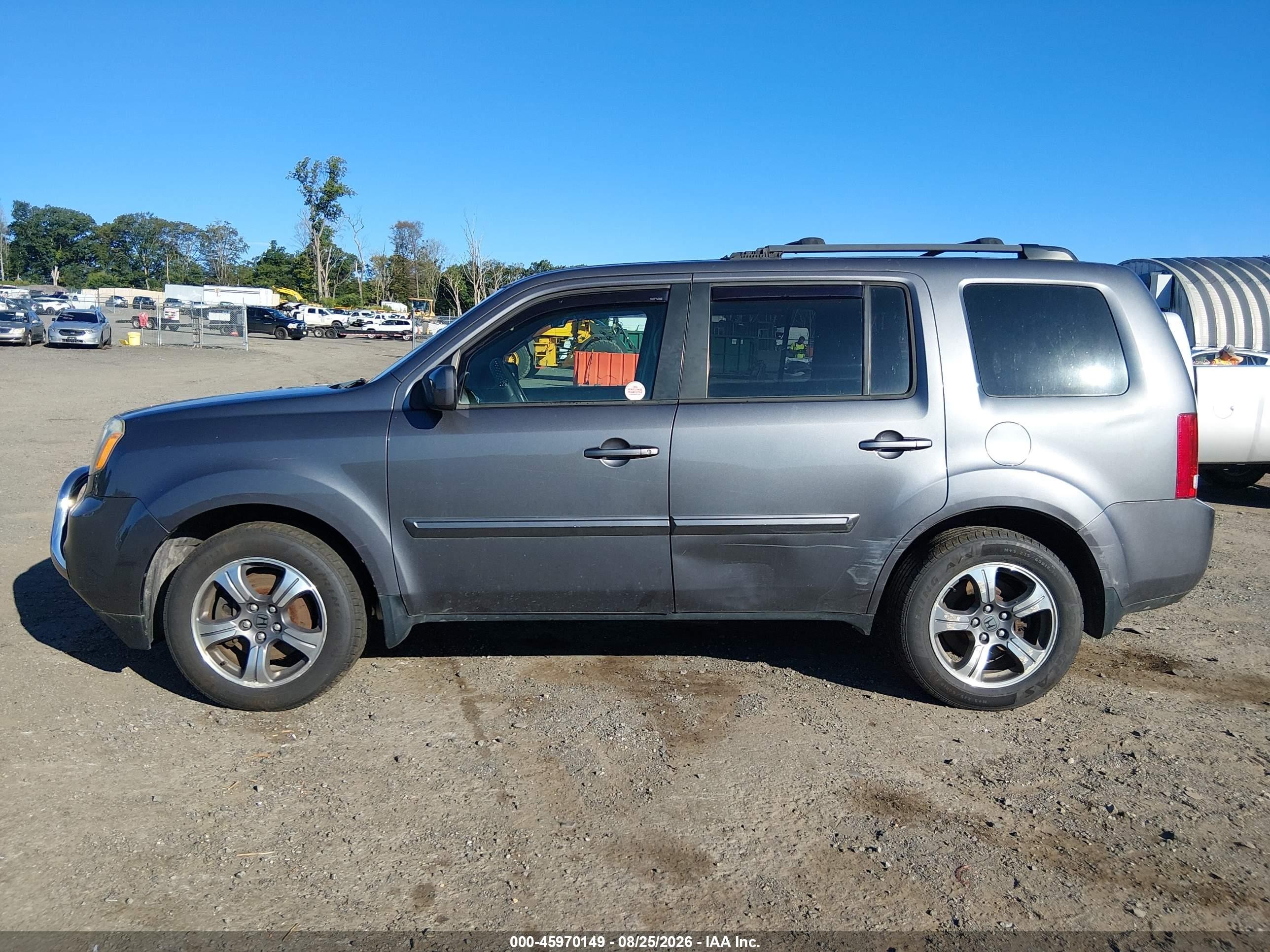 2015 Honda Pilot Se Gray vin: 5FNYF4H38FB073960