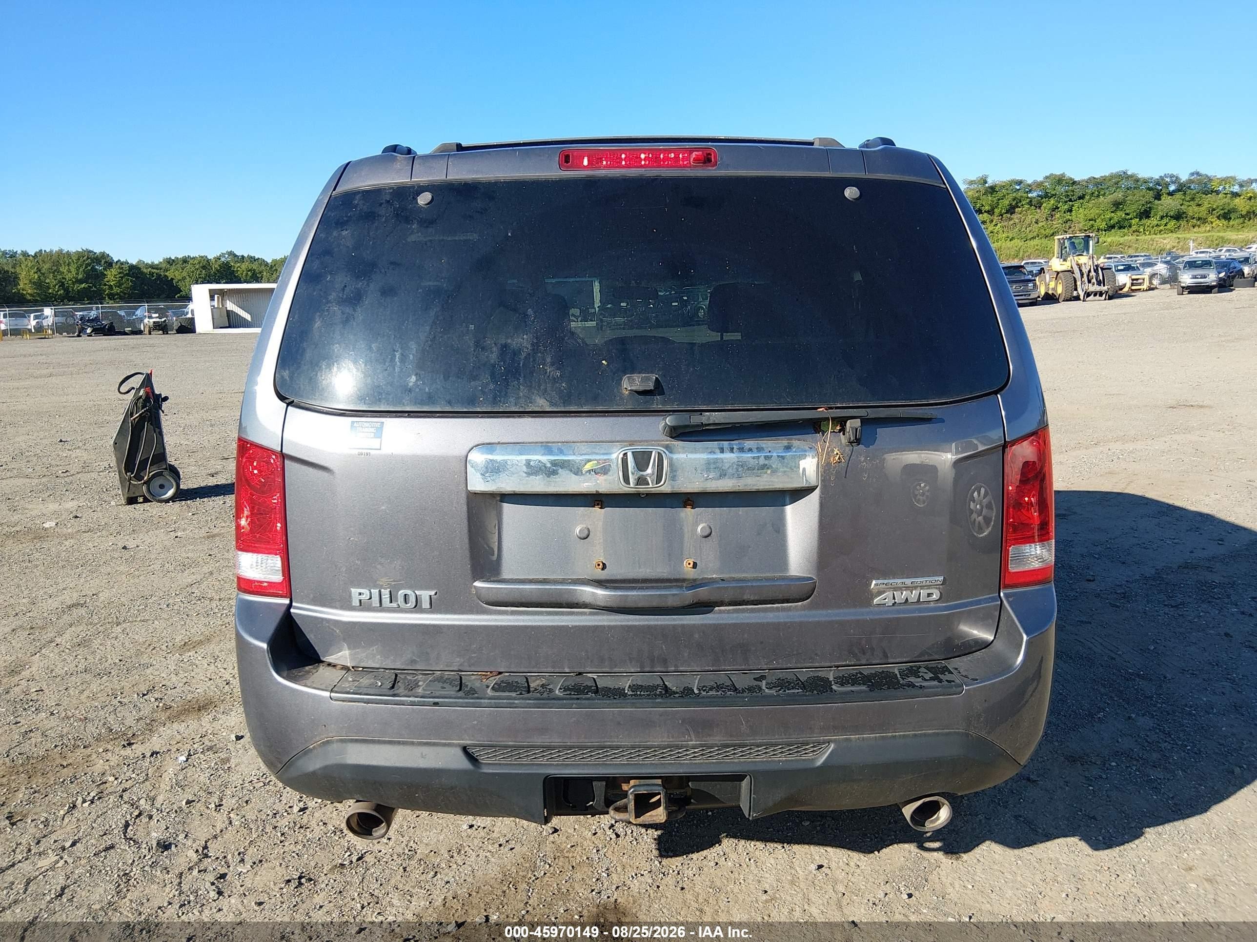 2015 Honda Pilot Se Gray vin: 5FNYF4H38FB073960