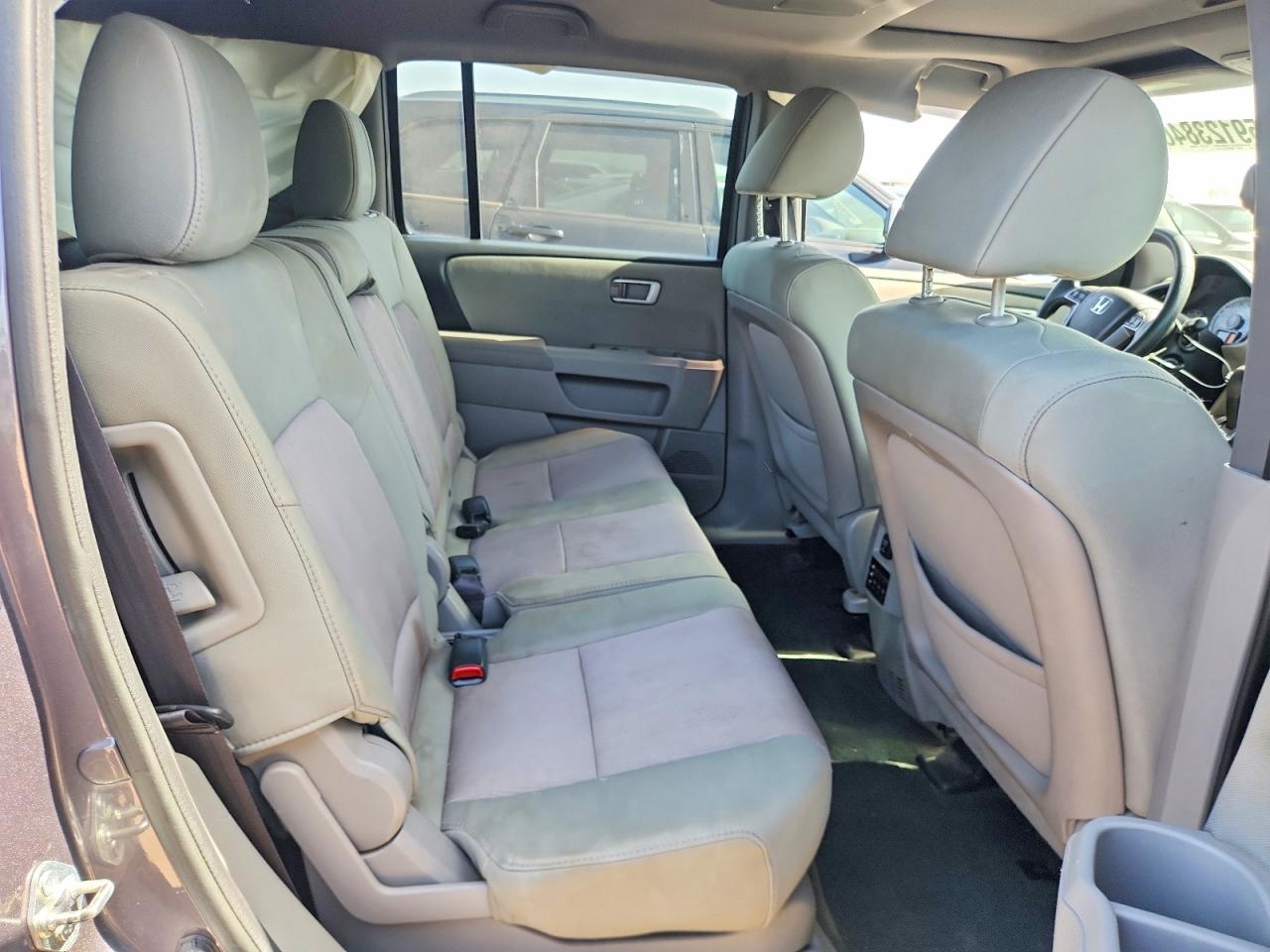 2015 Honda Pilot Se Gray vin: 5FNYF4H3XFB015591