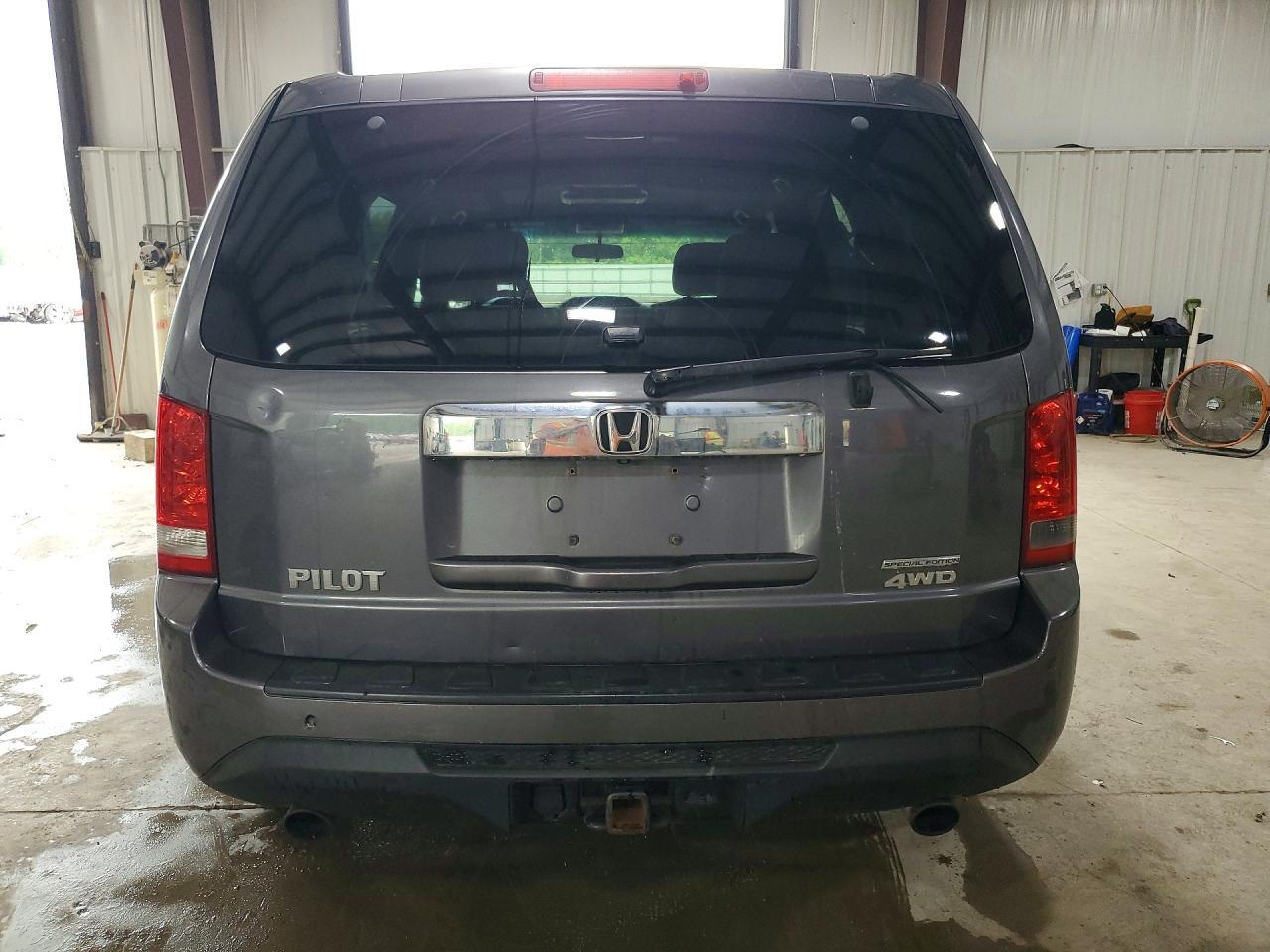 2015 Honda Pilot Se Серый vin: 5FNYF4H3XFB052561