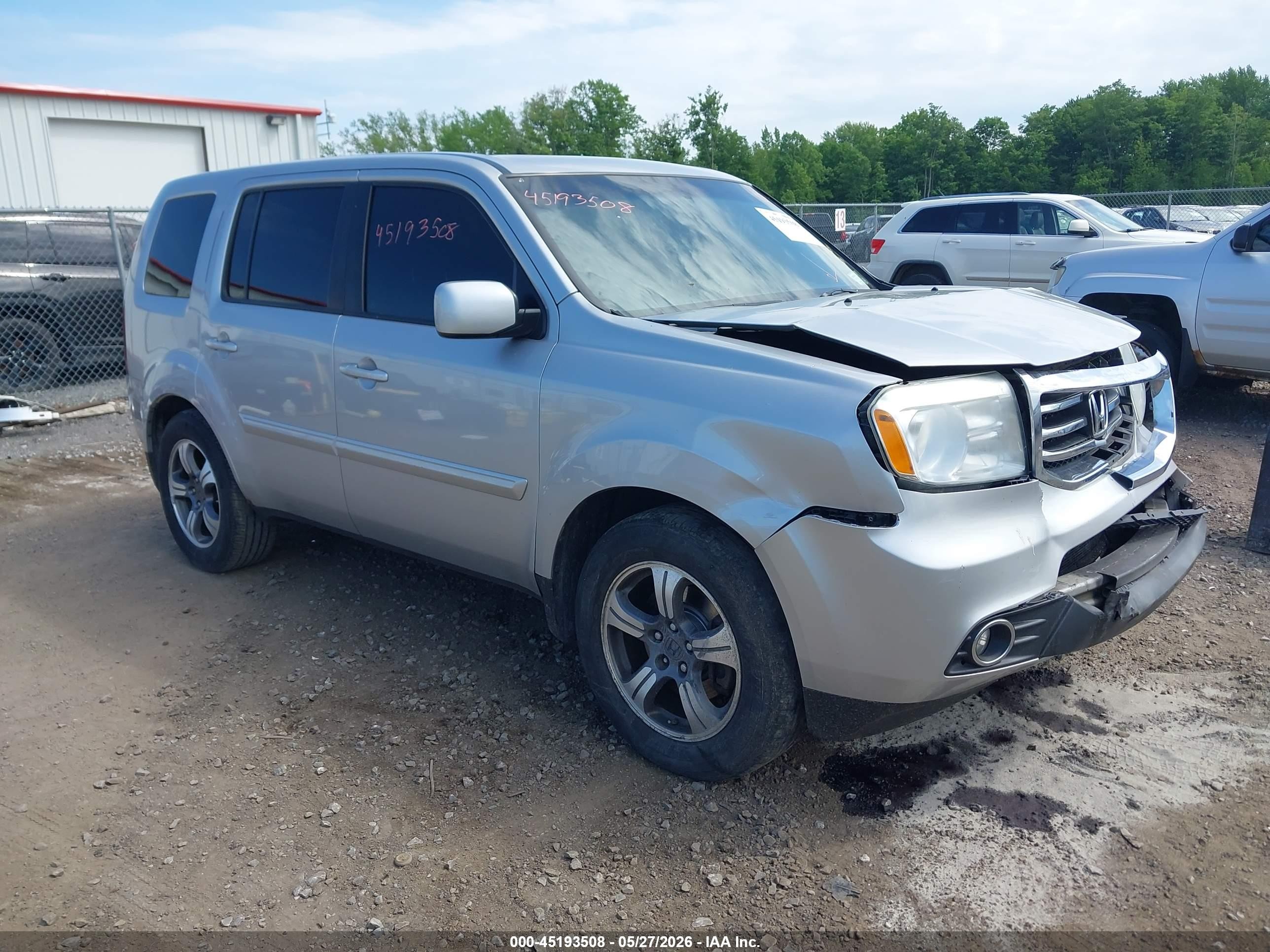 2015 Honda Pilot Se Silver vin: 5FNYF4H3XFB064905