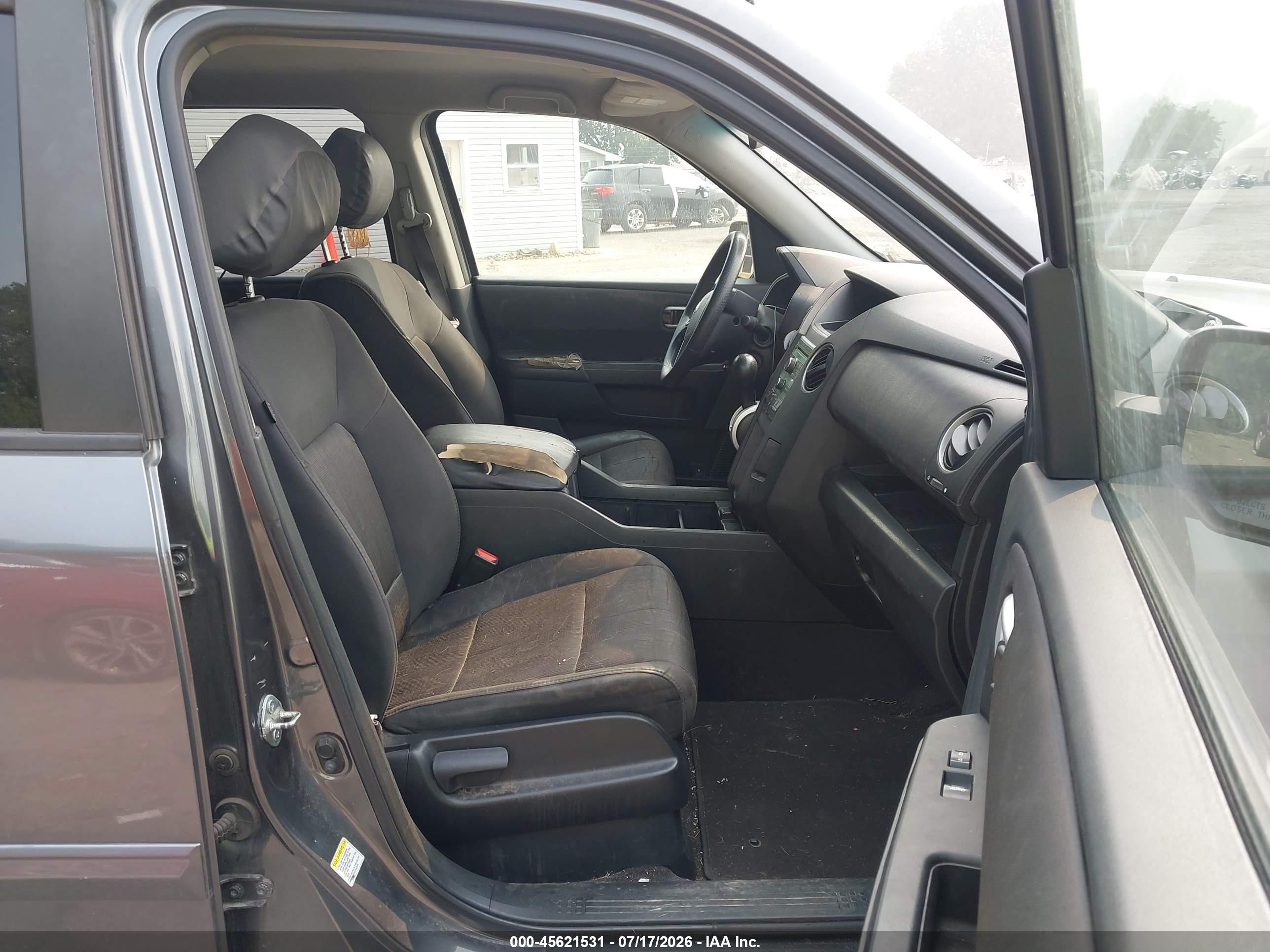 2011 Honda Pilot Ex Gray vin: 5FNYF4H40BB055018