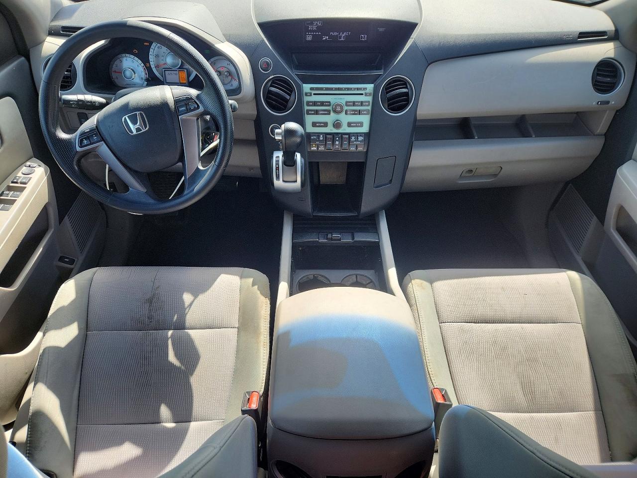 2011 Honda Pilot Ex White vin: 5FNYF4H40BB064902