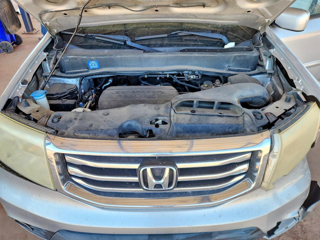 2012 Honda Pilot Ex Silver vin: 5FNYF4H40CB070216