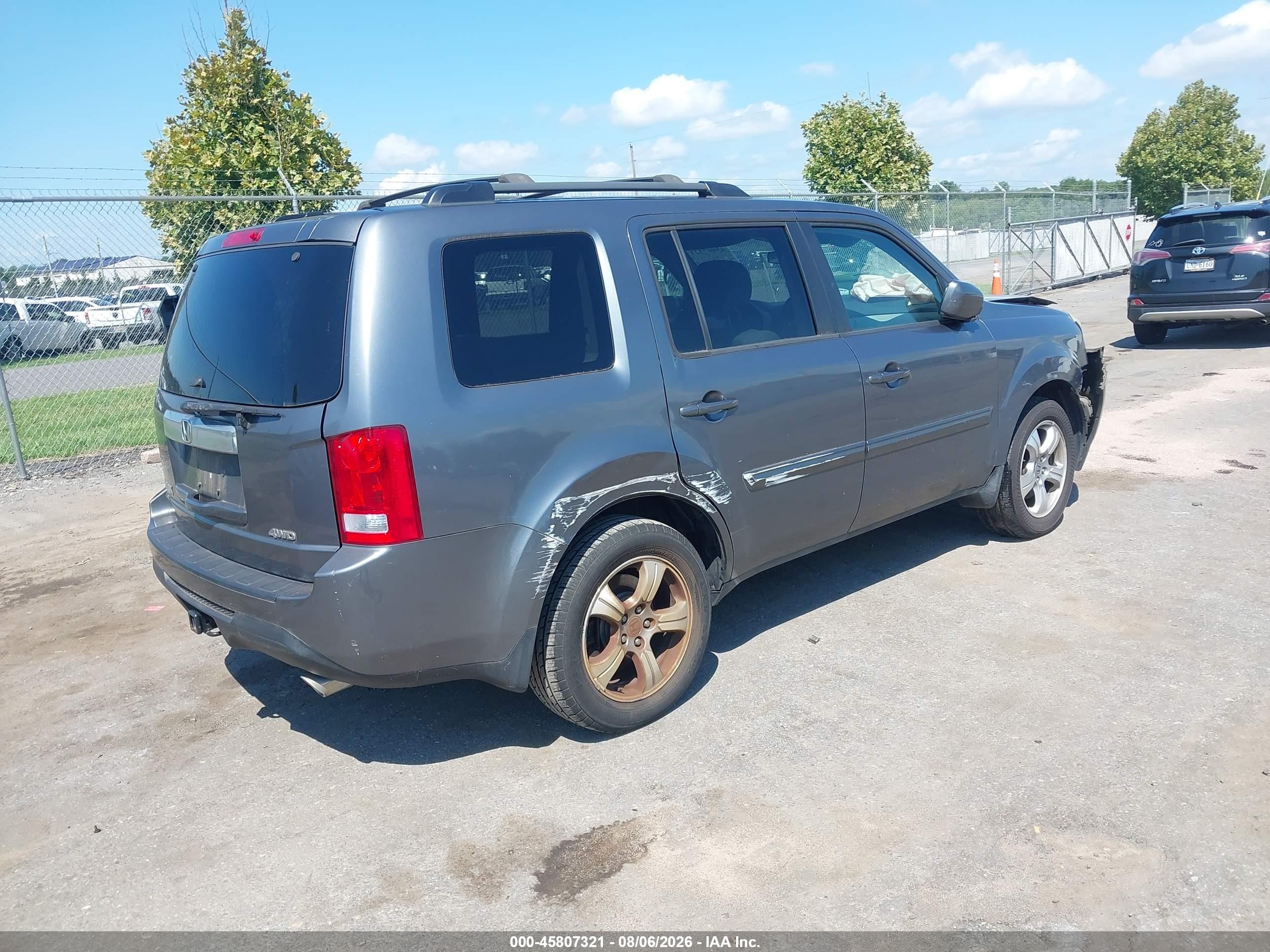 2013 Honda Pilot Ex Gray vin: 5FNYF4H40DB025665