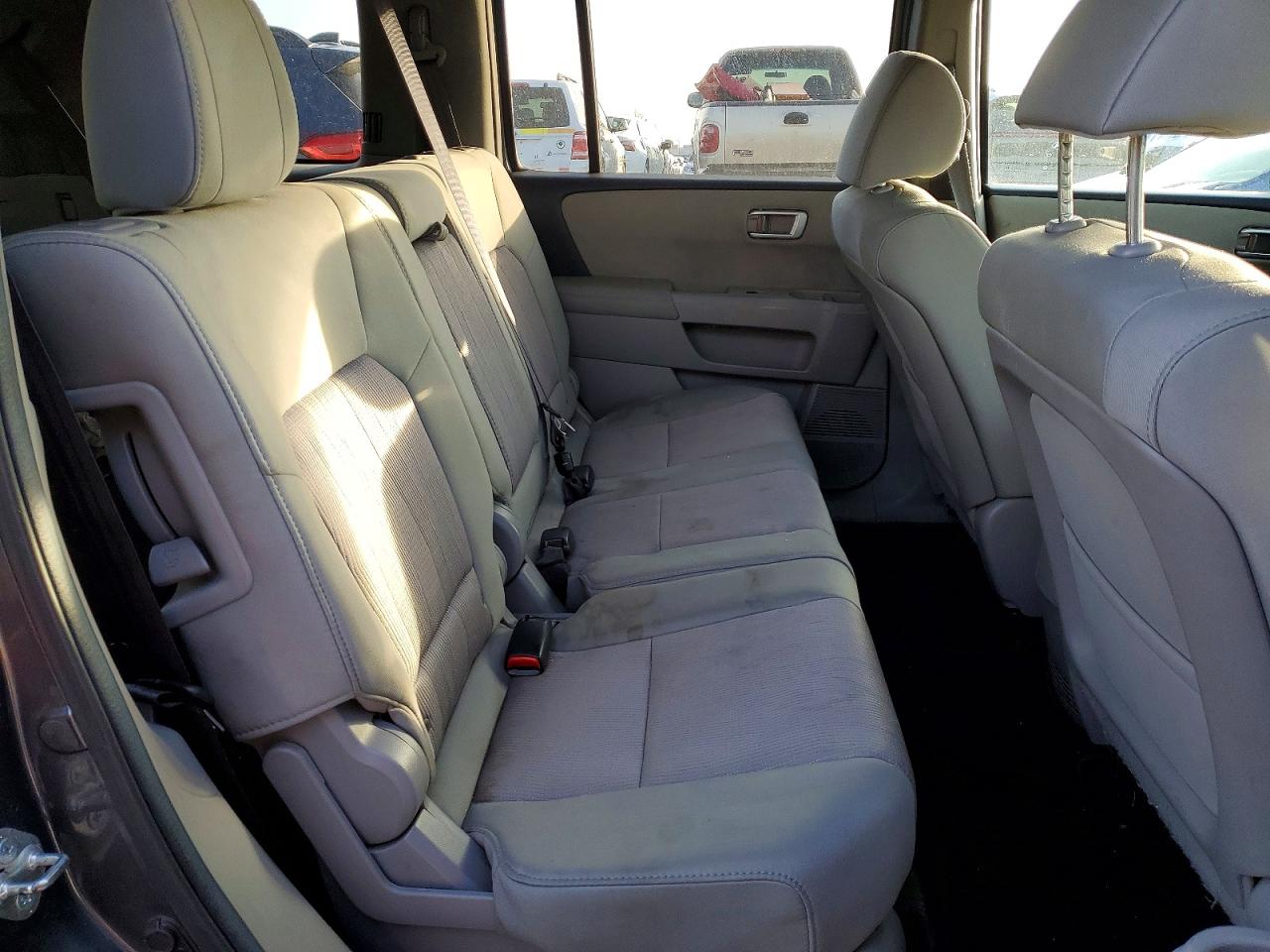 2013 Honda Pilot Gray vin: 5FNYF4H40DB032812