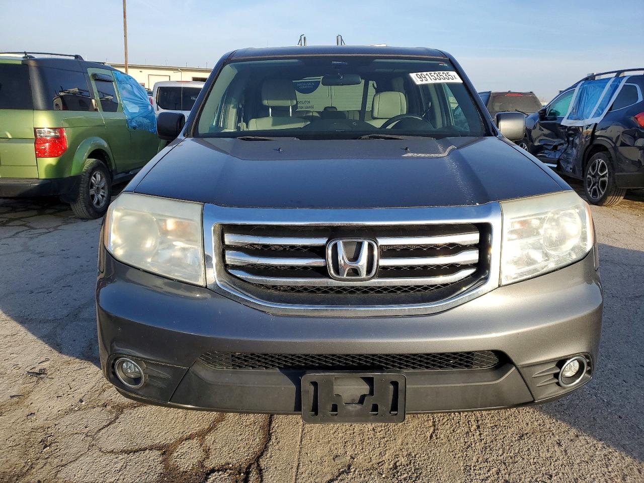 2013 Honda Pilot Gray vin: 5FNYF4H40DB032812