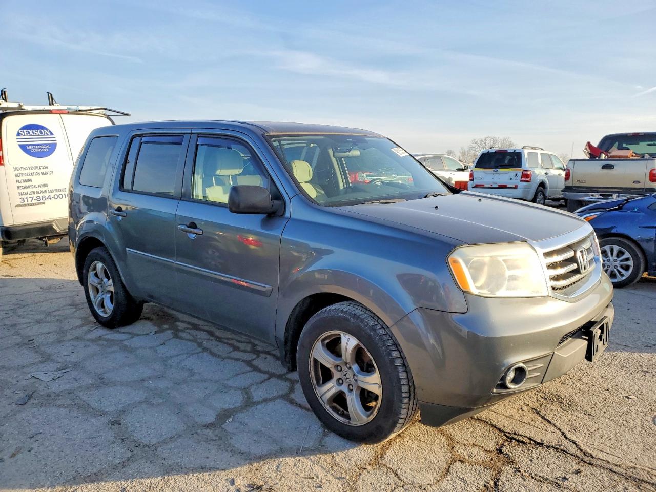 2013 Honda Pilot Gray vin: 5FNYF4H40DB032812