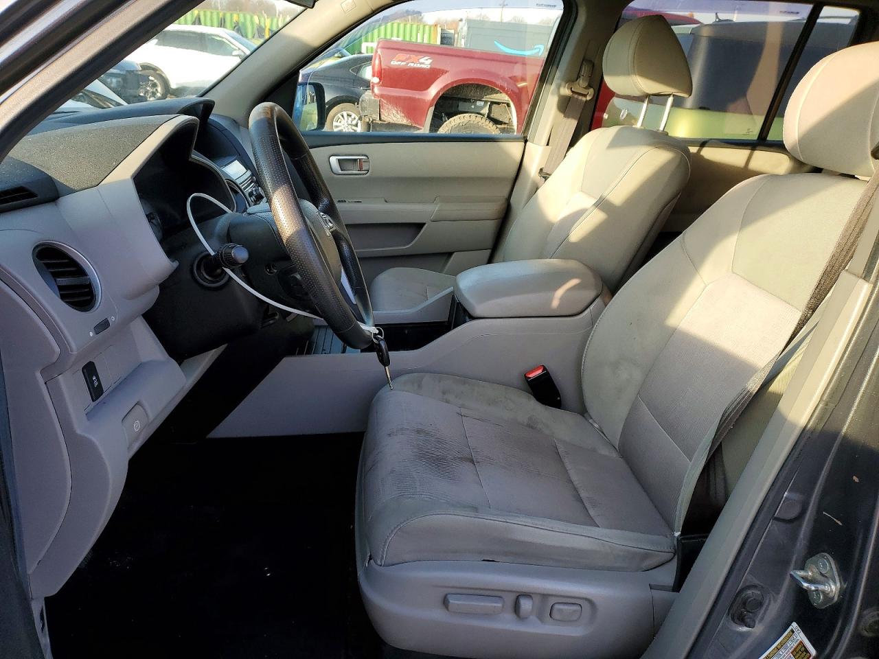 2013 Honda Pilot Gray vin: 5FNYF4H40DB032812