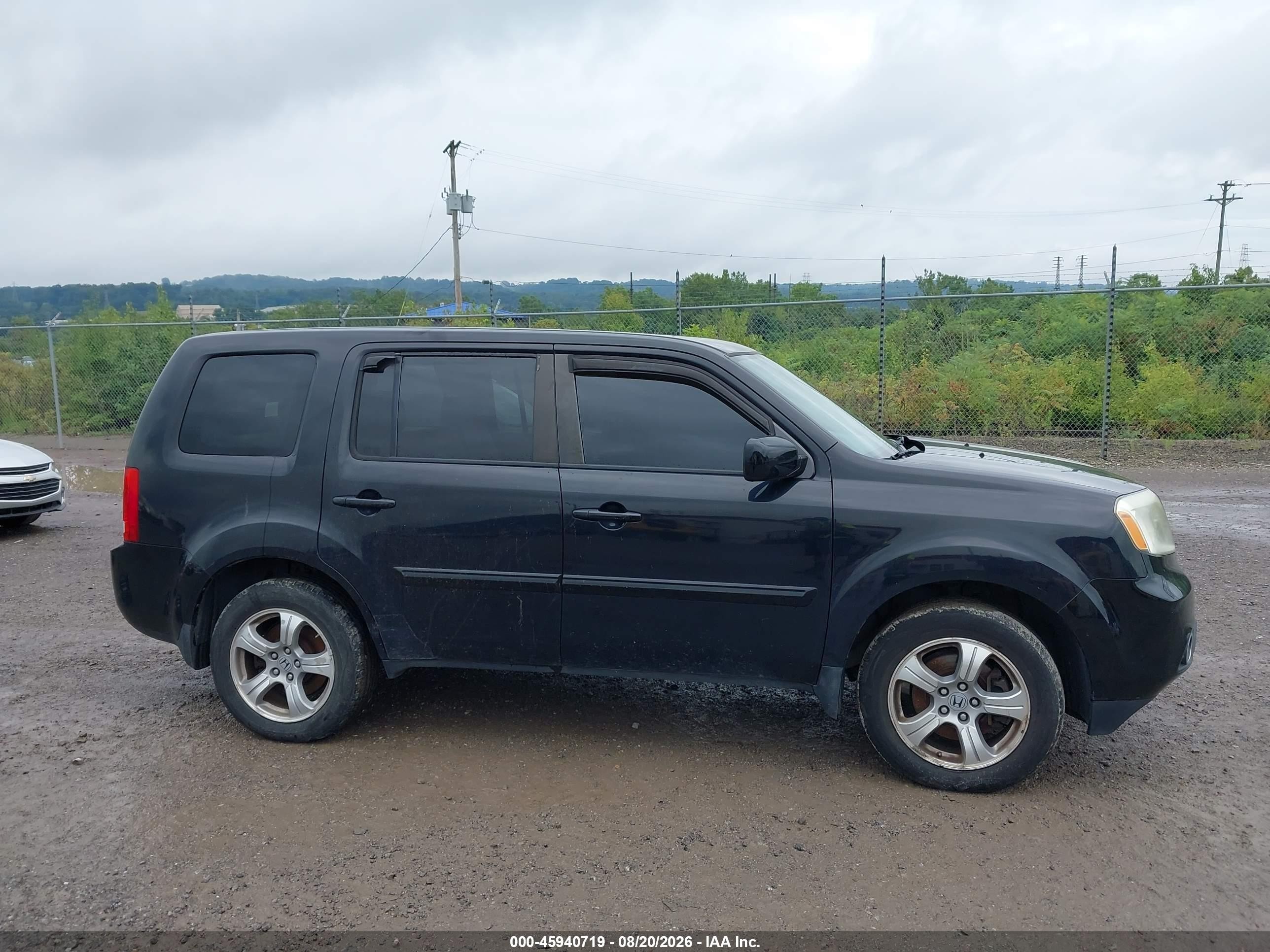 2013 Honda Pilot Ex Black vin: 5FNYF4H40DB040201