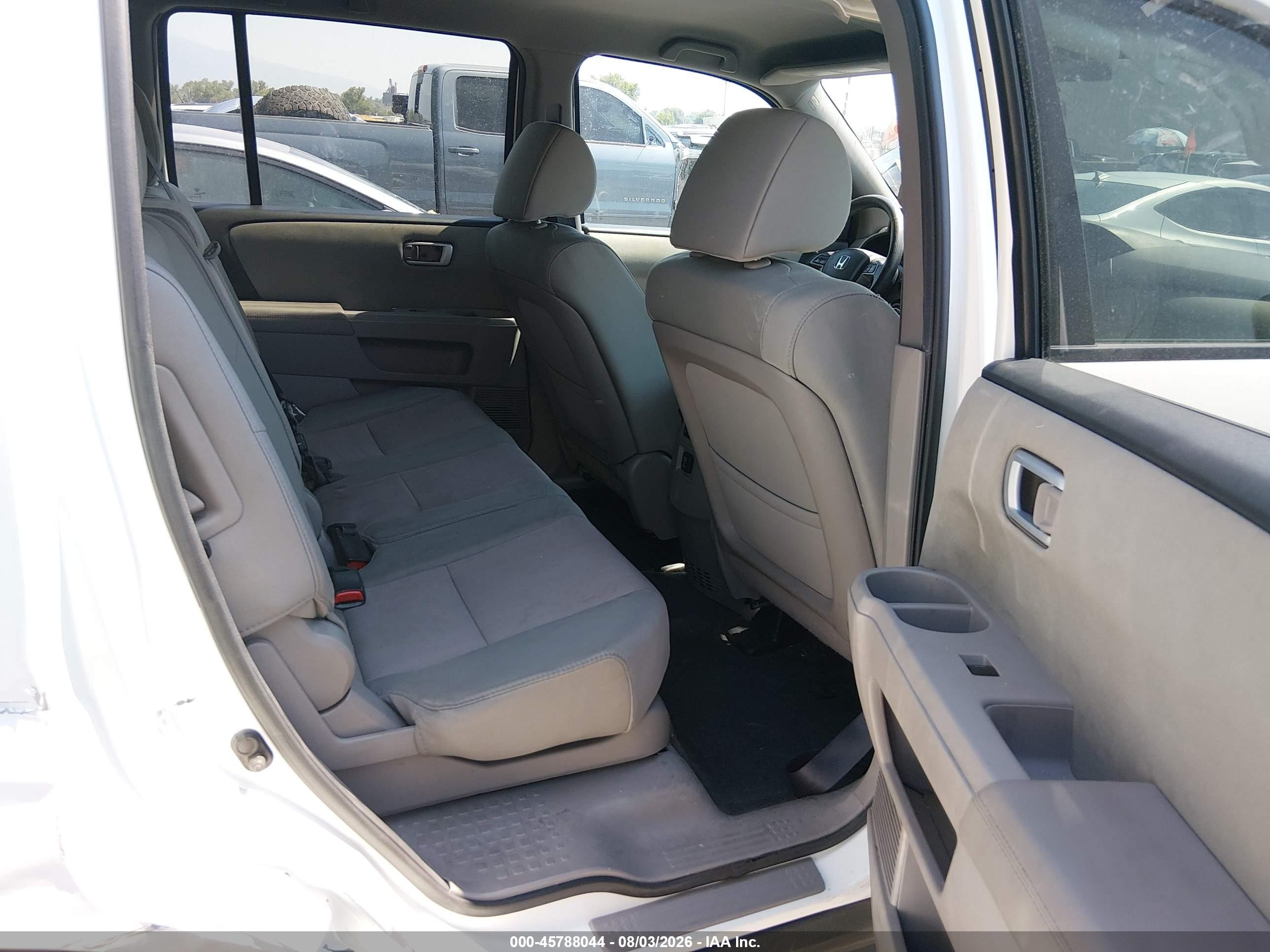 2013 Honda Pilot Ex White vin: 5FNYF4H40DB044894