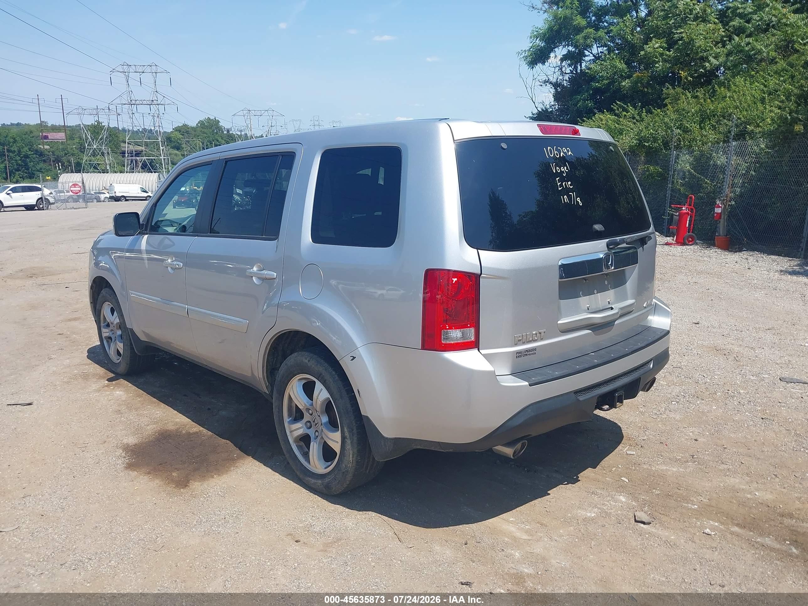 2015 Honda Pilot Ex Silver vin: 5FNYF4H40FB027872