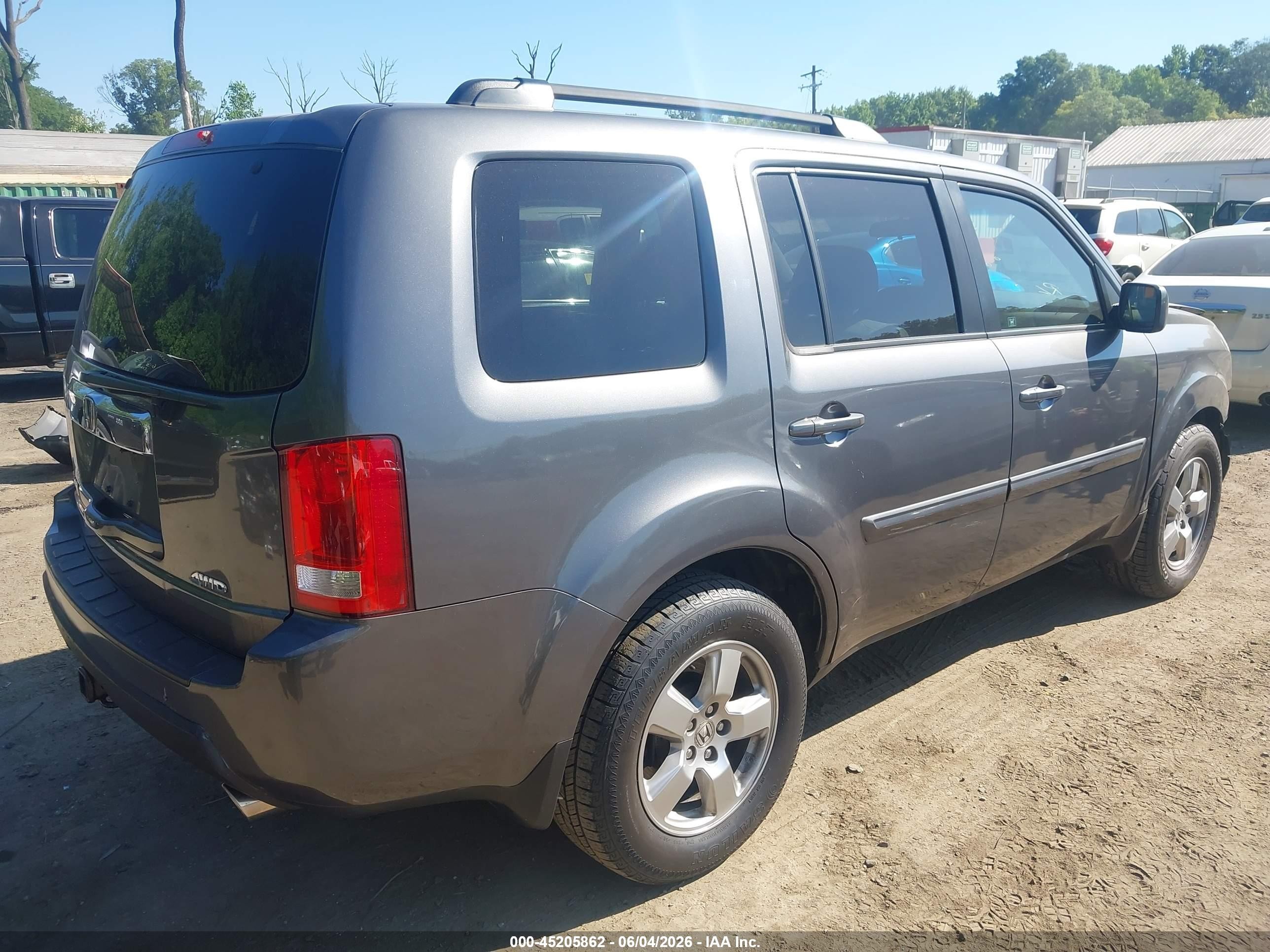 2011 Honda Pilot Ex Gray vin: 5FNYF4H41BB034419