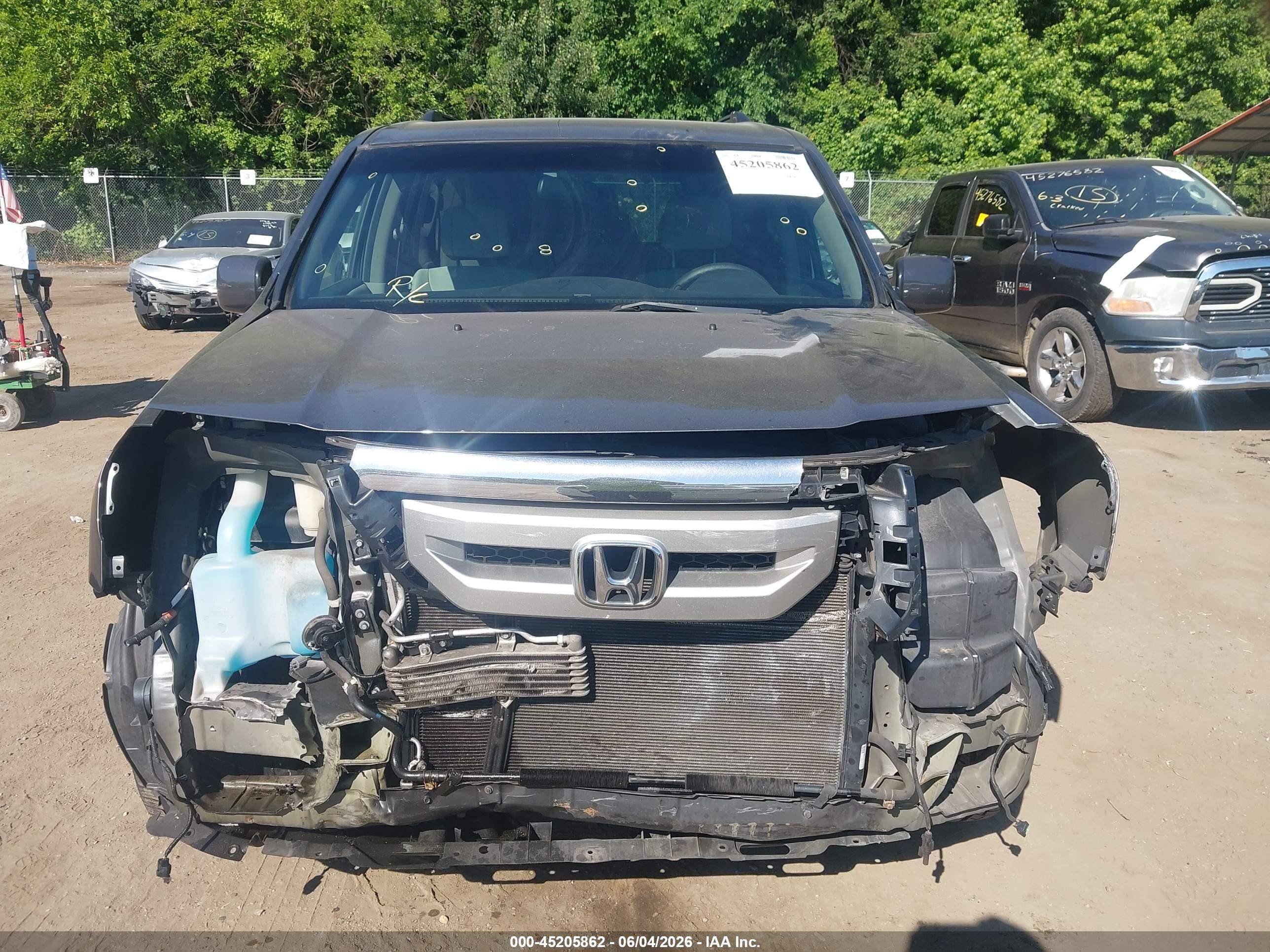 2011 Honda Pilot Ex Gray vin: 5FNYF4H41BB034419