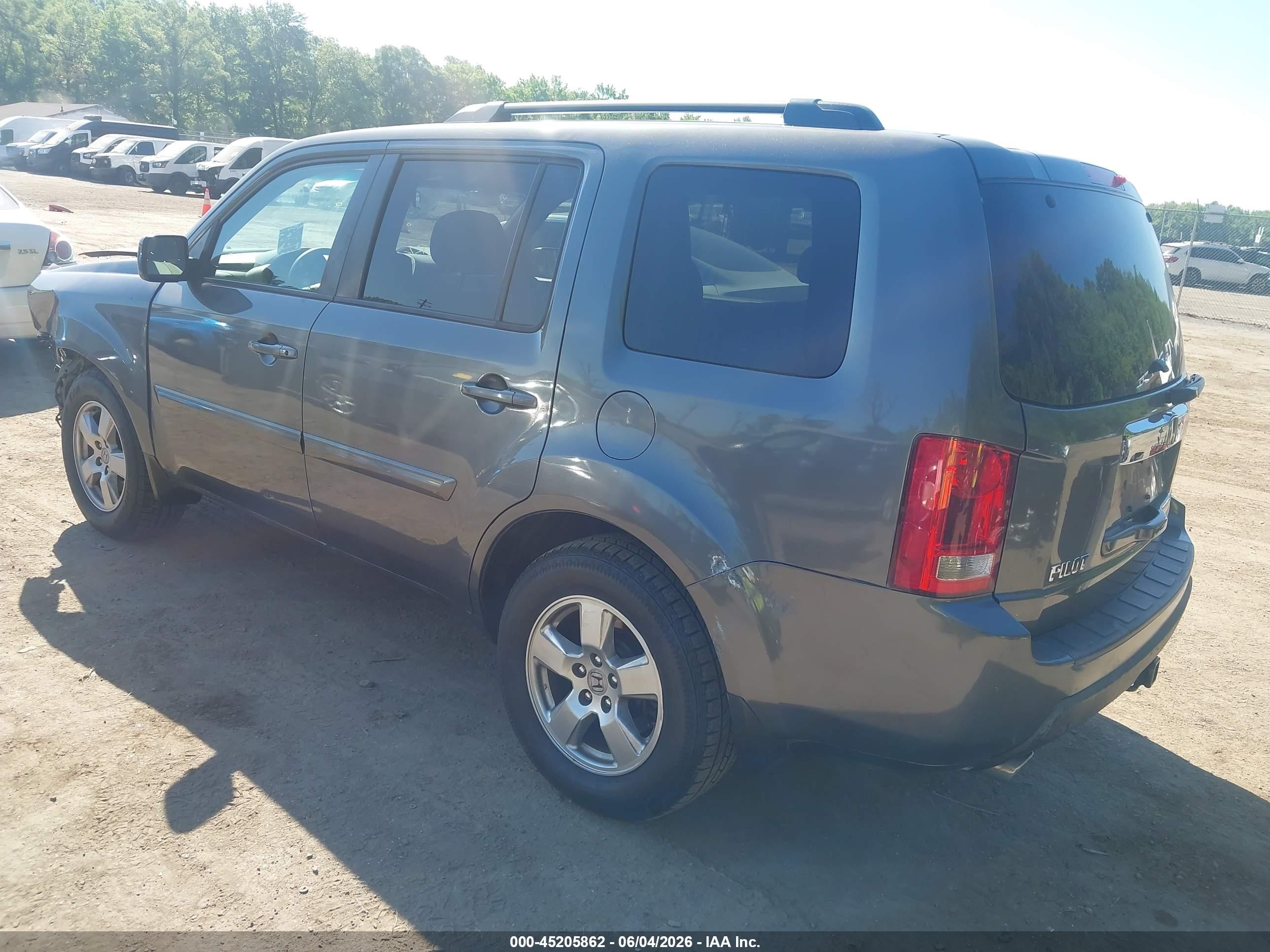 2011 Honda Pilot Ex Gray vin: 5FNYF4H41BB034419