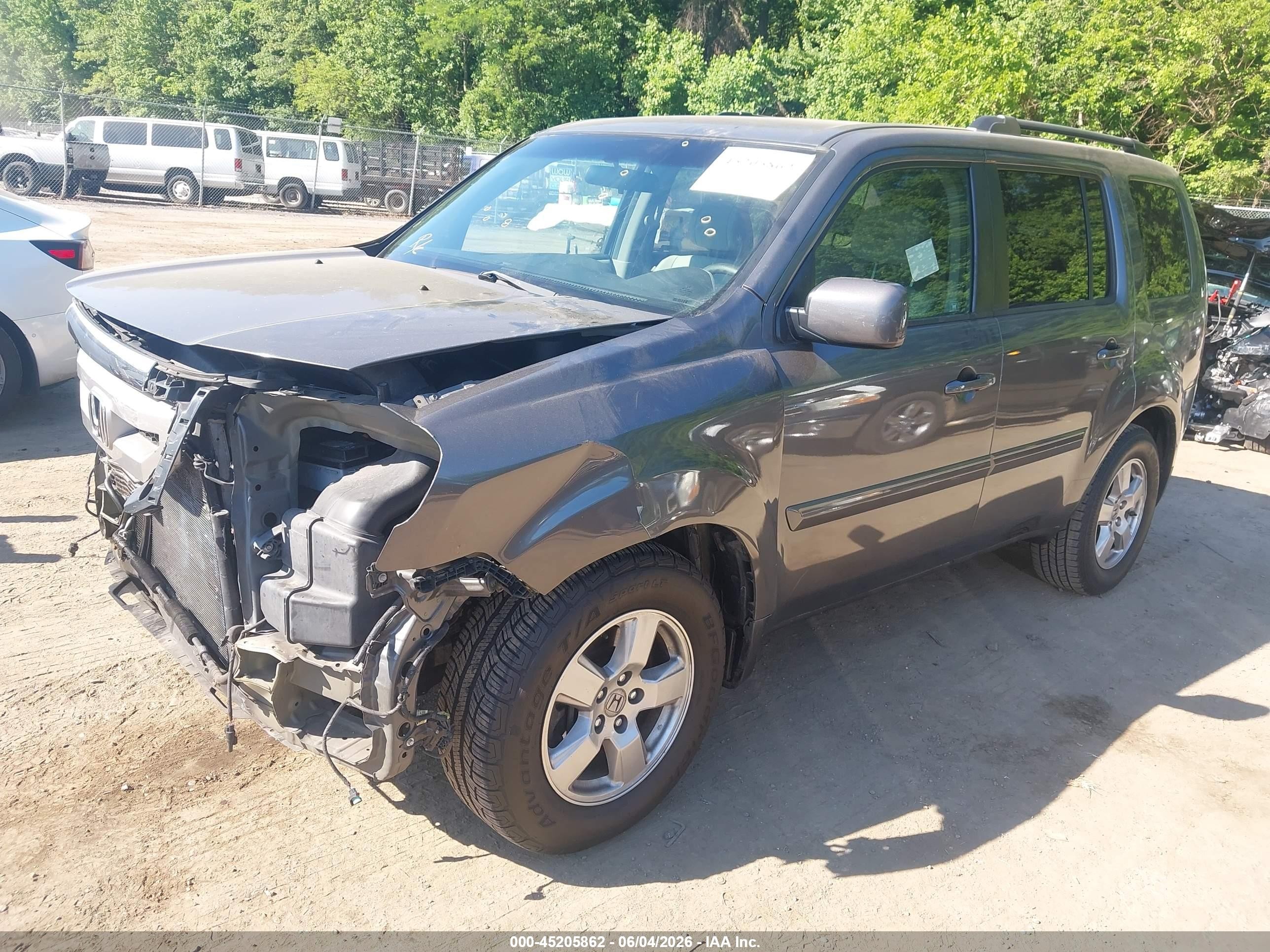 2011 Honda Pilot Ex Gray vin: 5FNYF4H41BB034419