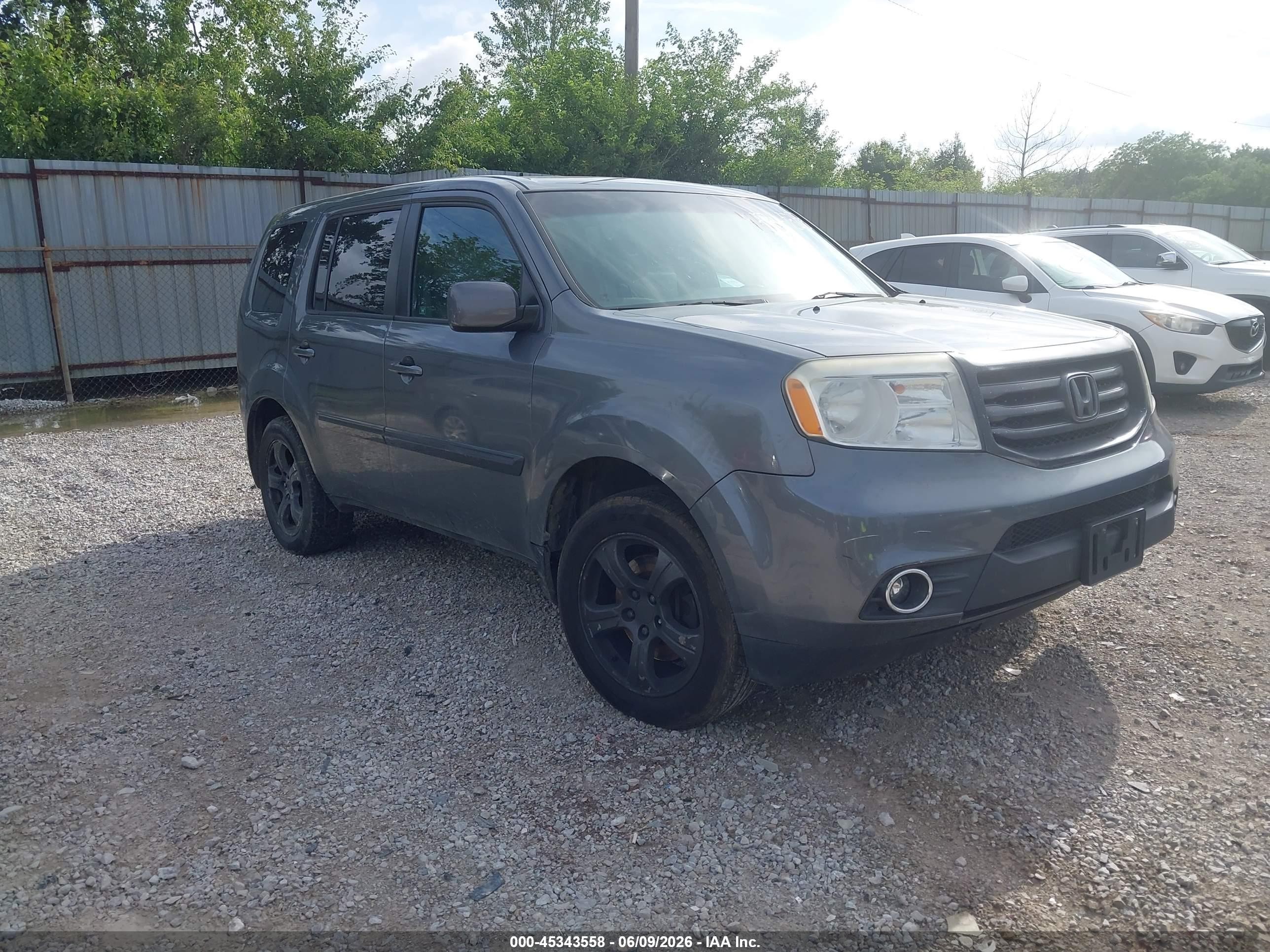 2012 Honda Pilot Ex Gray vin: 5FNYF4H41CB012728