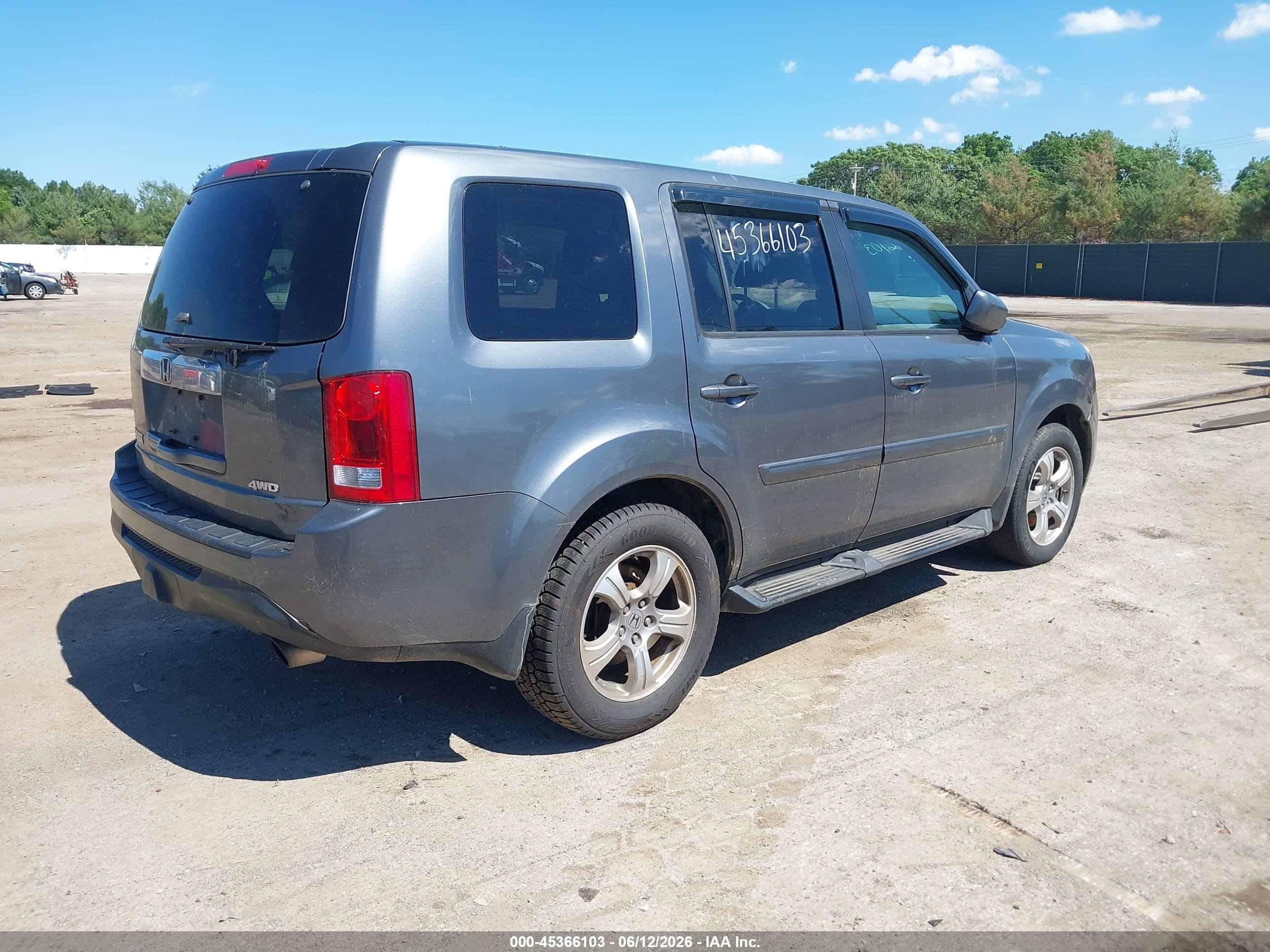 2013 Honda Pilot Ex Gray vin: 5FNYF4H41DB034651