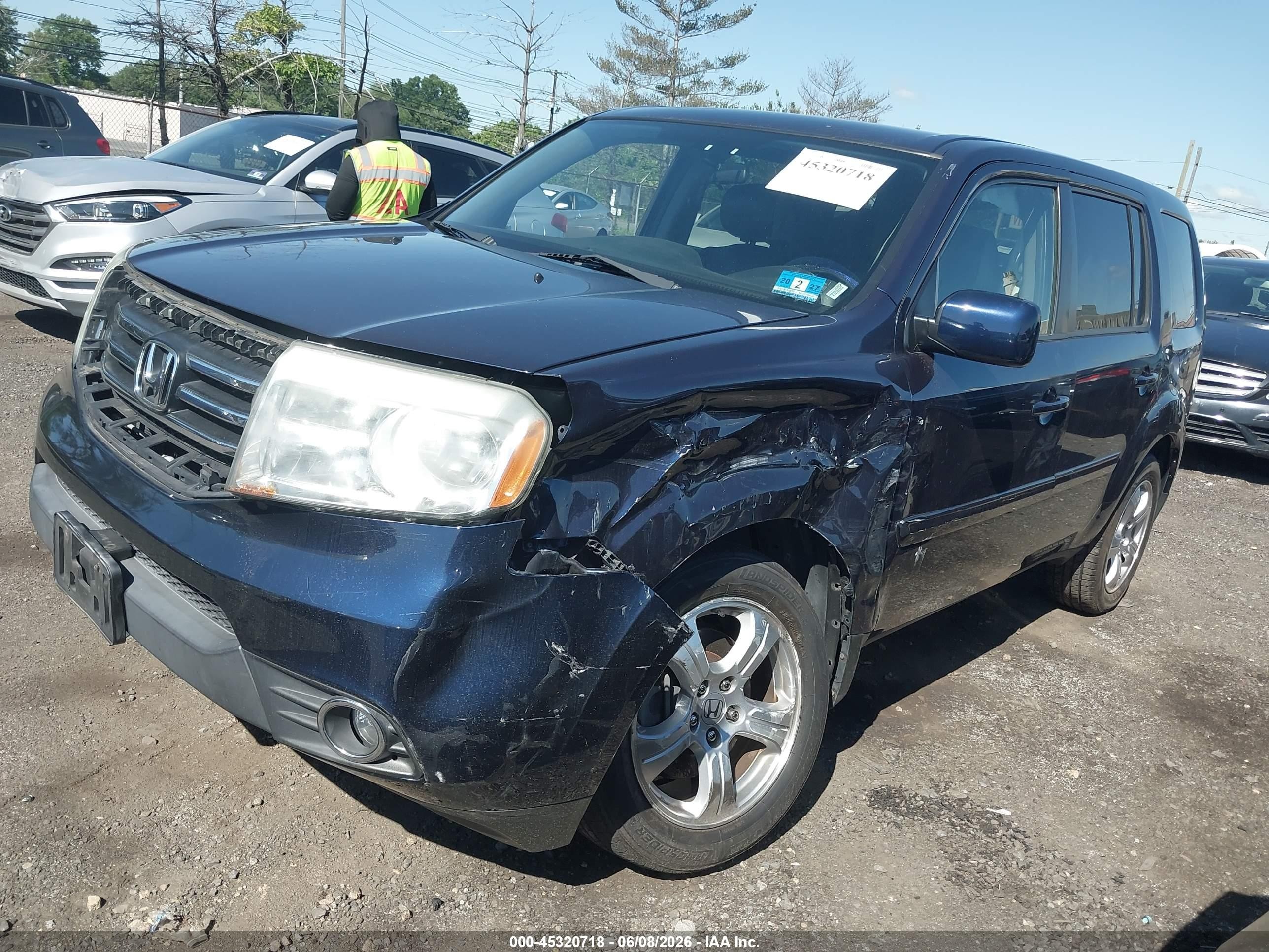 2014 Honda Pilot Ex Синий vin: 5FNYF4H41EB011274