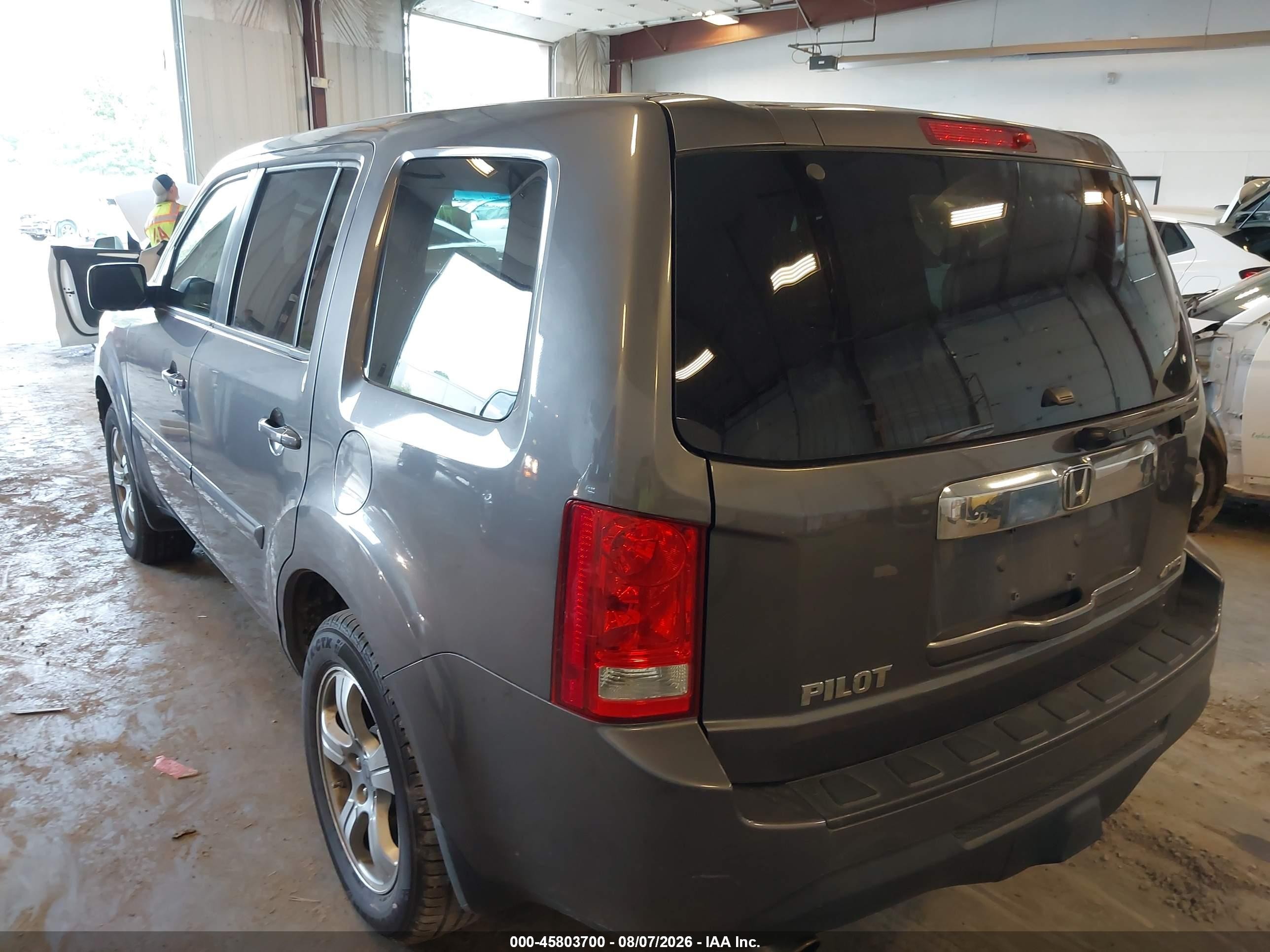 2015 Honda Pilot Ex Gray vin: 5FNYF4H41FB054661