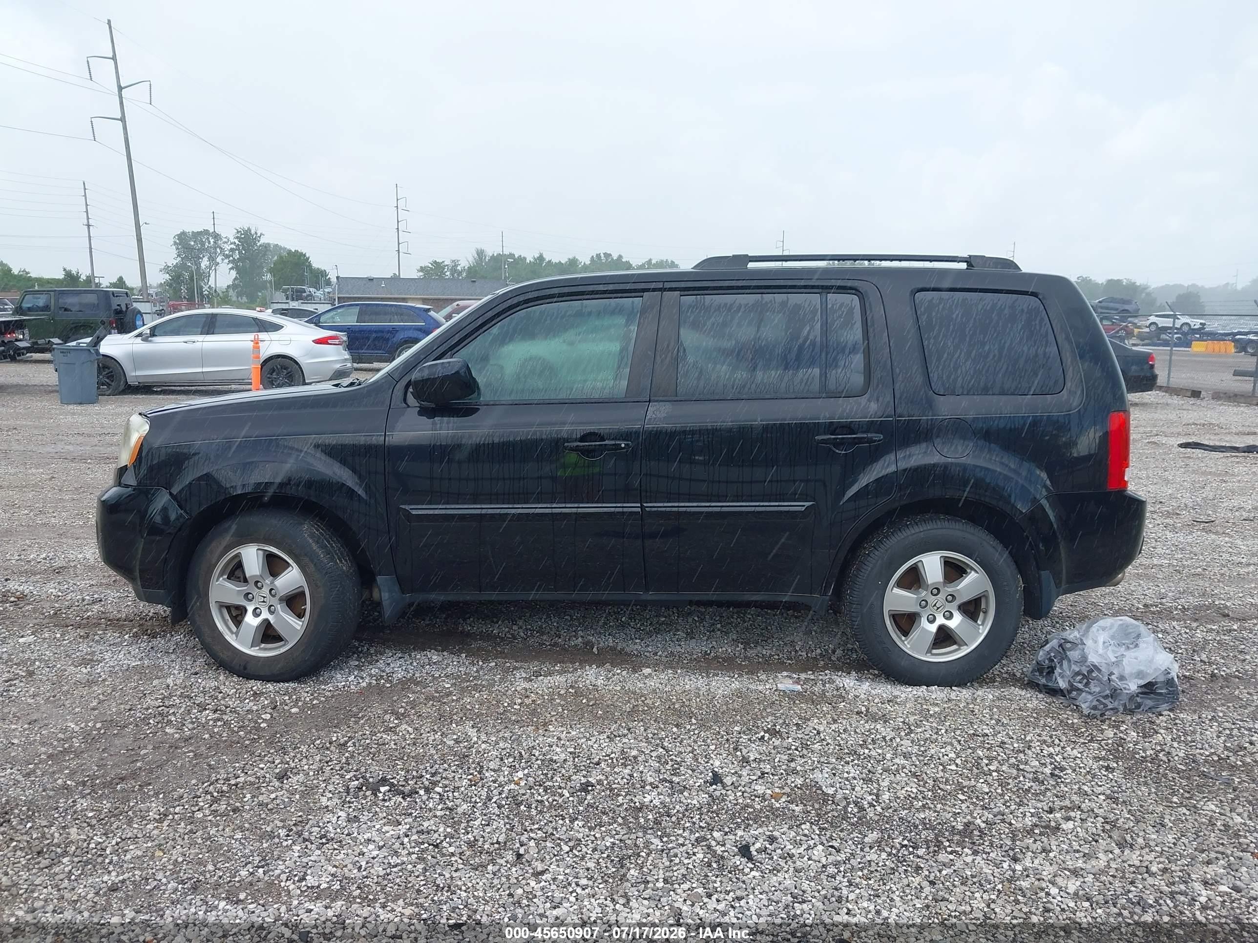2011 Honda Pilot Ex Black vin: 5FNYF4H42BB051259